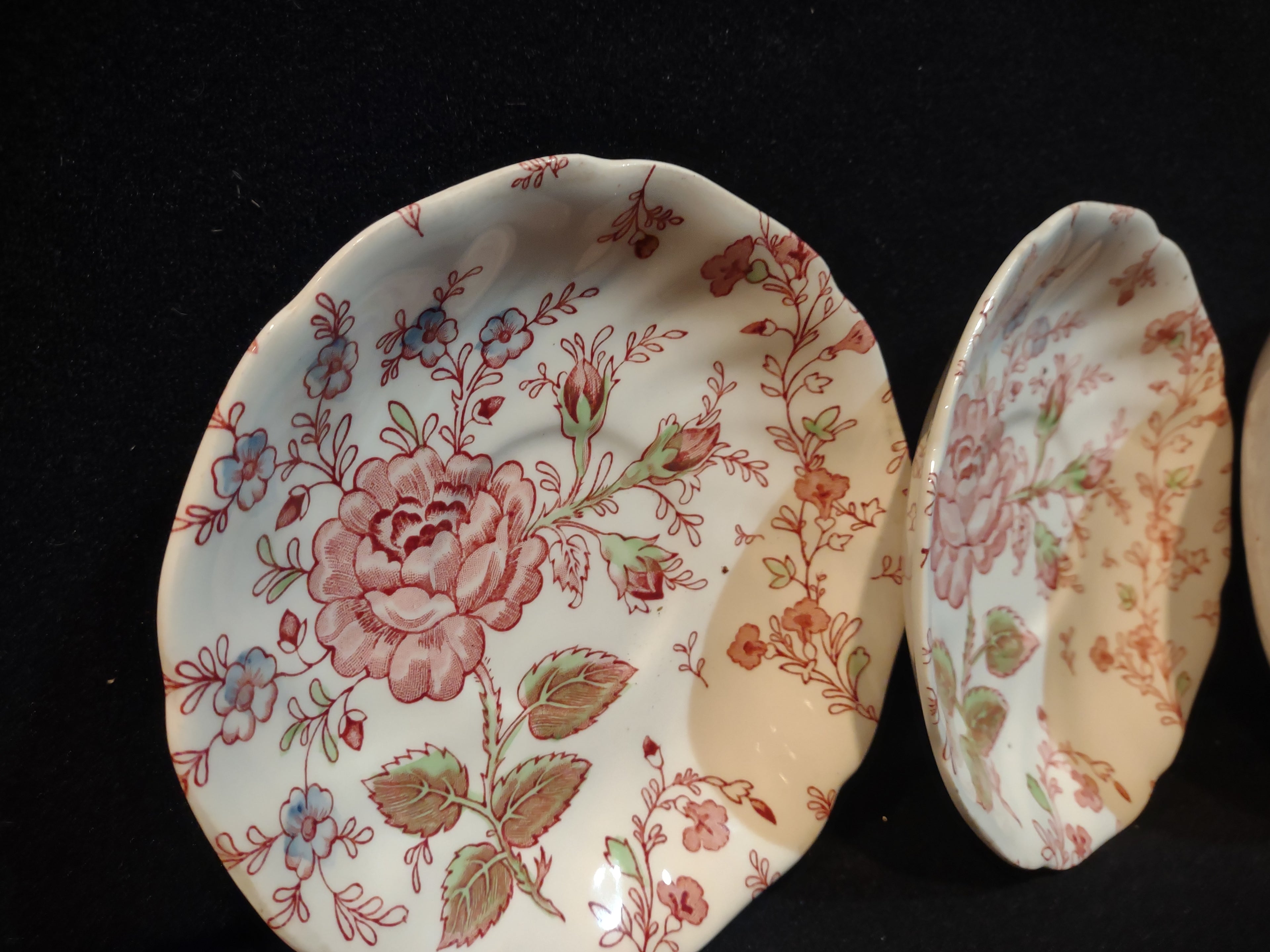 Vintage Saucer x 4 Rose Chintz Johnson Brothers Black Stamp England (lot 5697)