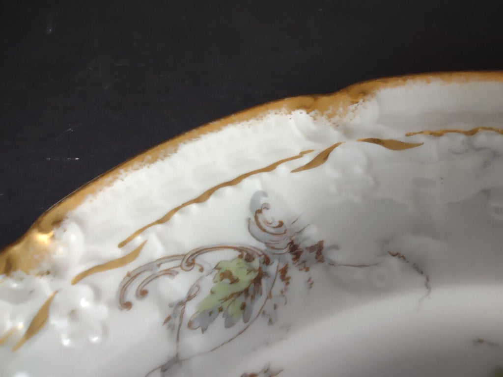Haviland Limoges Raised Double Gold Trim Dinner Plate (lot 629)
