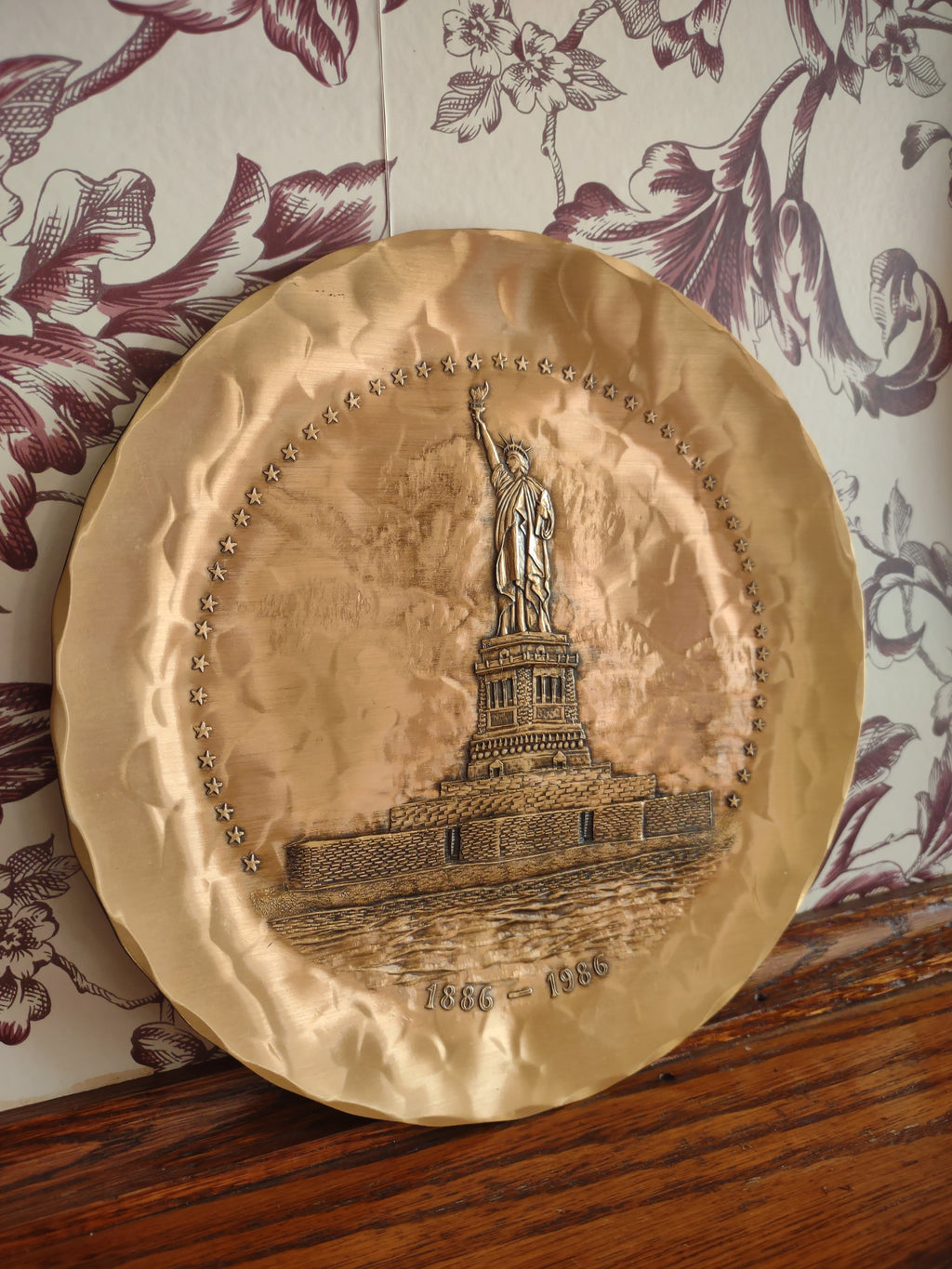 Vintage Plate Statue of Liberty Bronze Hammered Wendell August Forge (Lot 5723t)