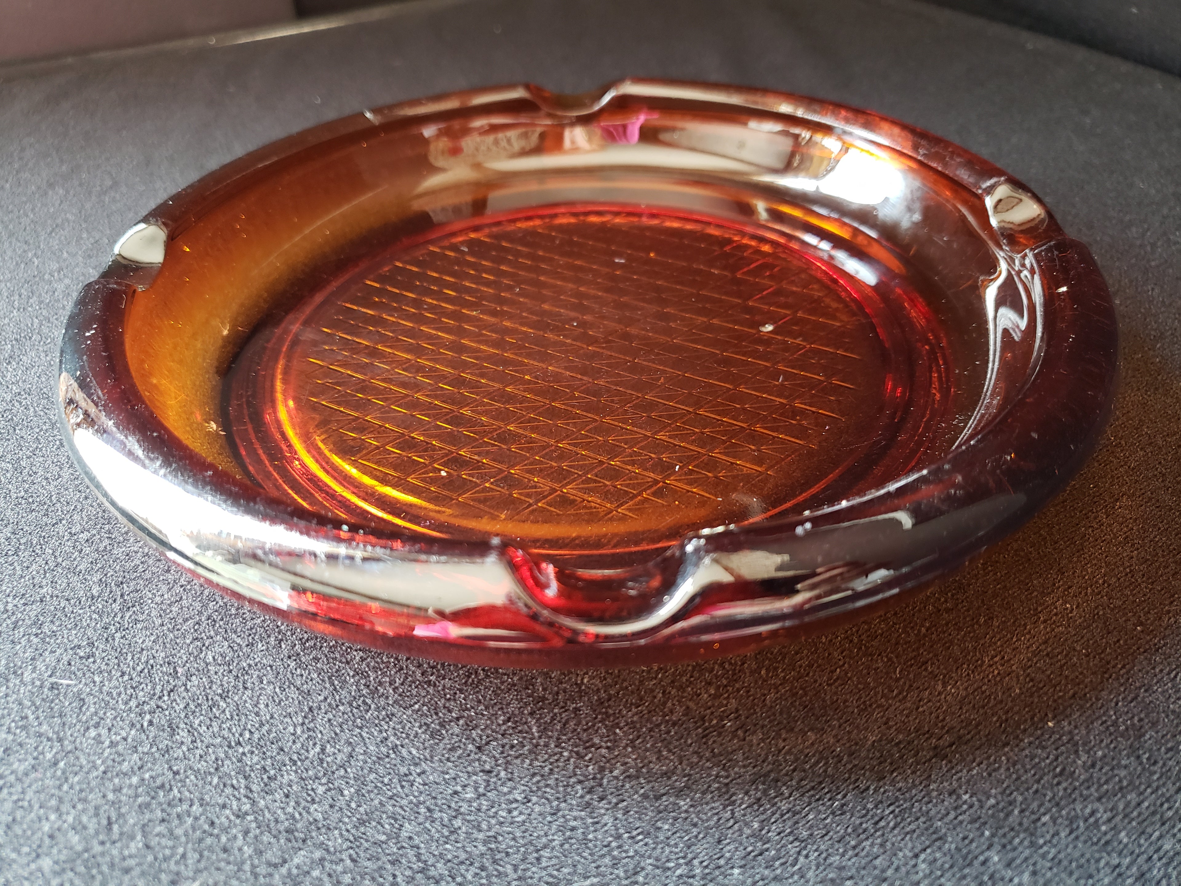 Vintage Amber Glass MCM Ashtray 8" (lot 2148d)