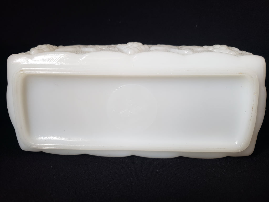 Vintage Anchor Hocking Milk Glass Planter Grape Pattern Rectangle (lot 2217)