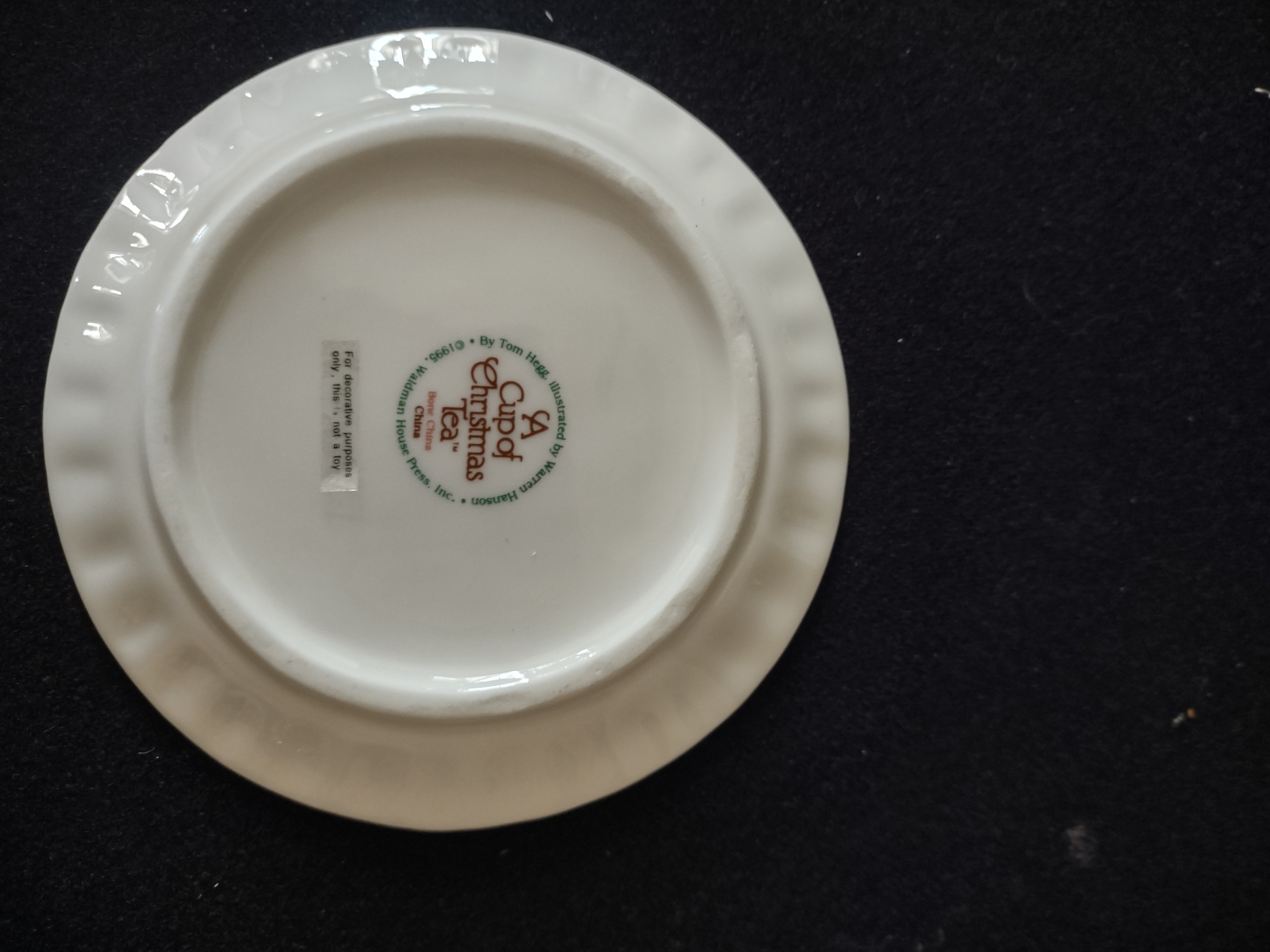 Vintage Coyne & Company A Cup Of Christmas Tea Mini Tea Set (Lot 3697)