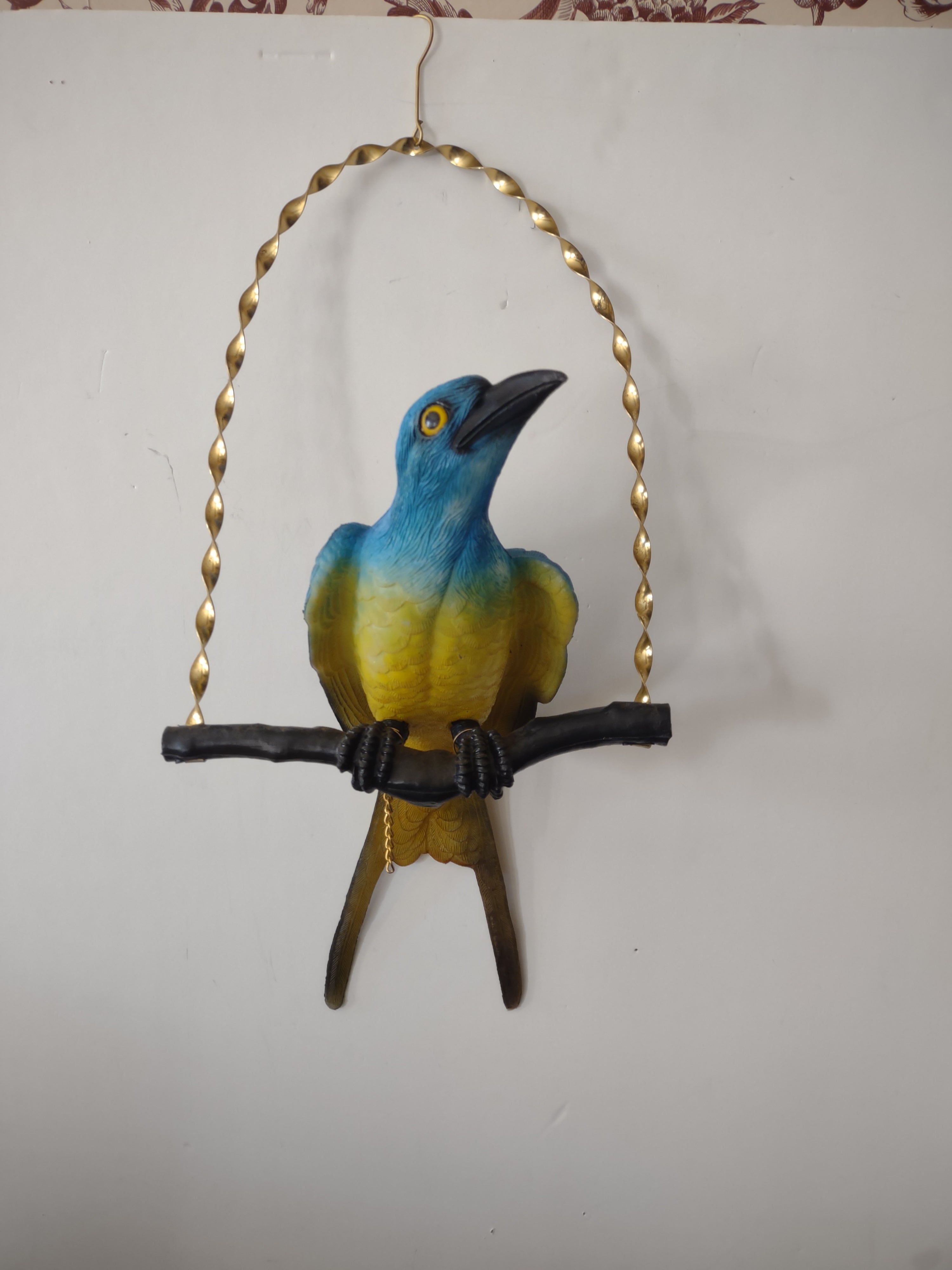 Vintage Plastic Blue Yellow Bird On A Perch Gold Hanger (Lot 3711)