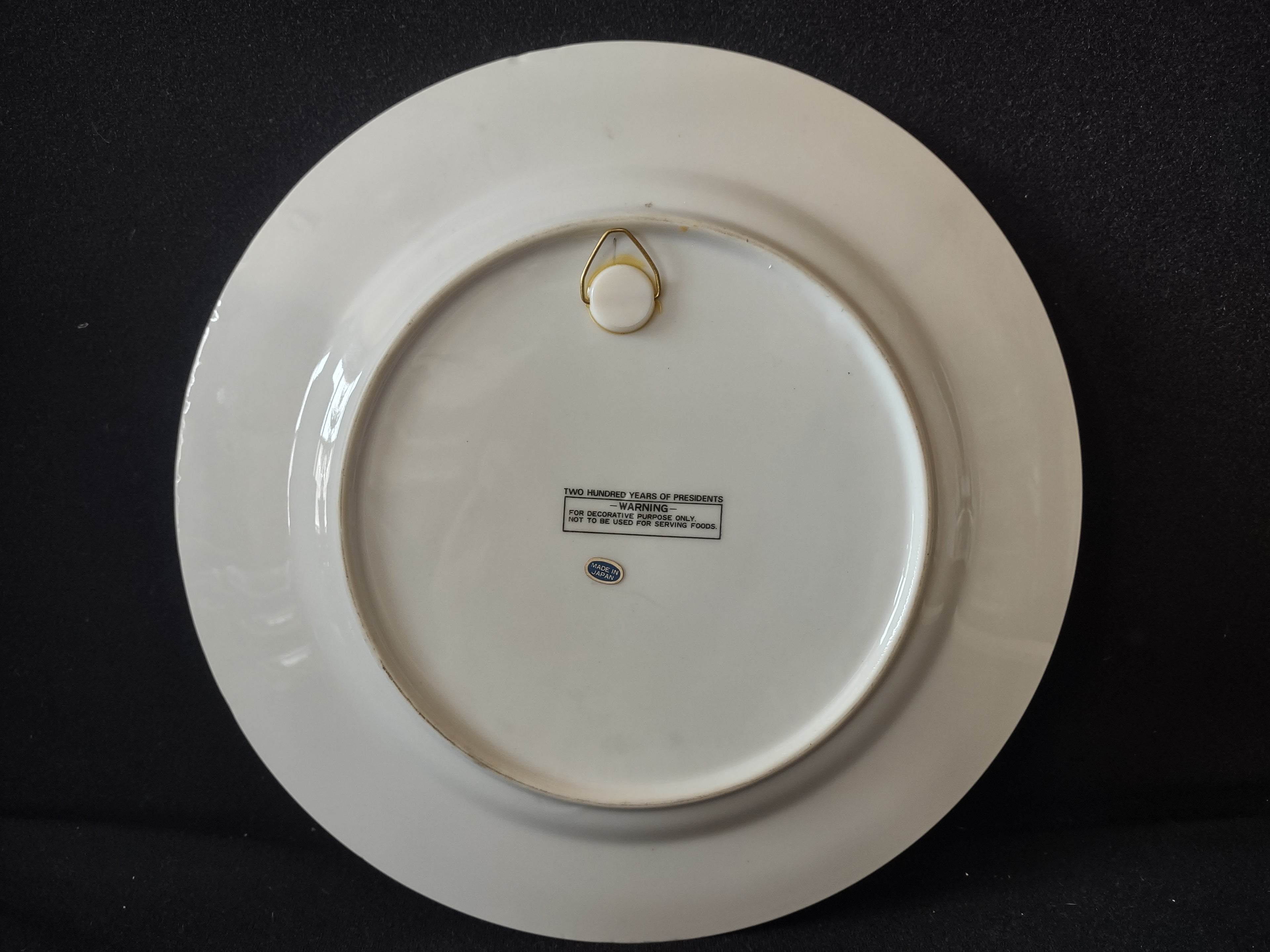 Vintage Japan Two Hundred Years of Presidents Wall Plate (lot 5288)