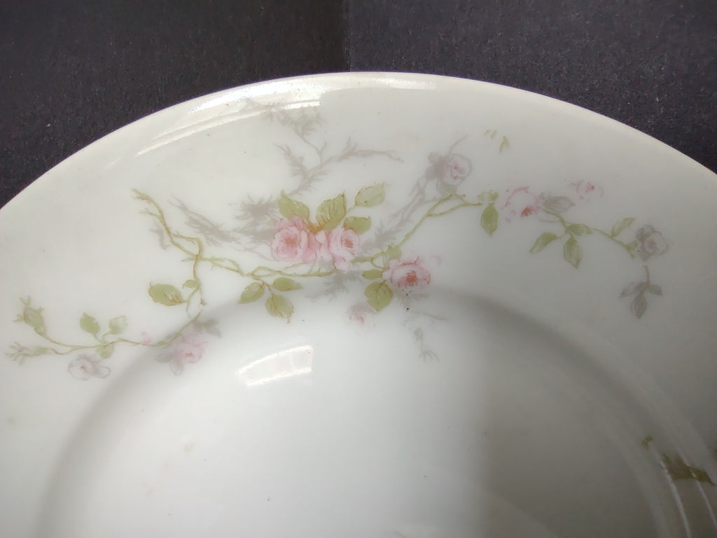 Haviland Limoges 4 x Salad/Dessert & 4 x Bread/Butter Plate Grey Moss (lot 919)