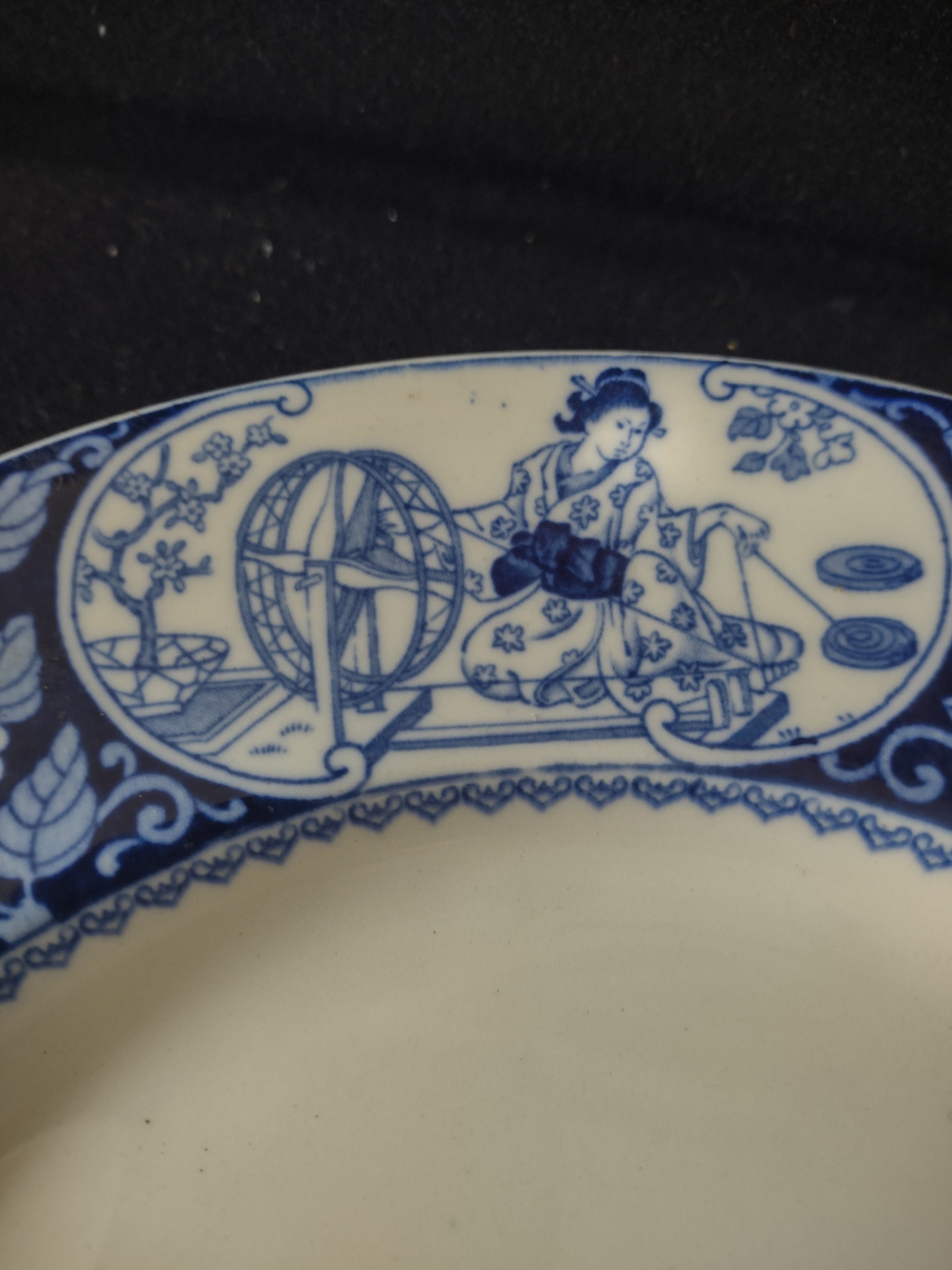 Vintage Wood & Sons 10" Dinner Plate Buddha Blue White (Lot 5587)