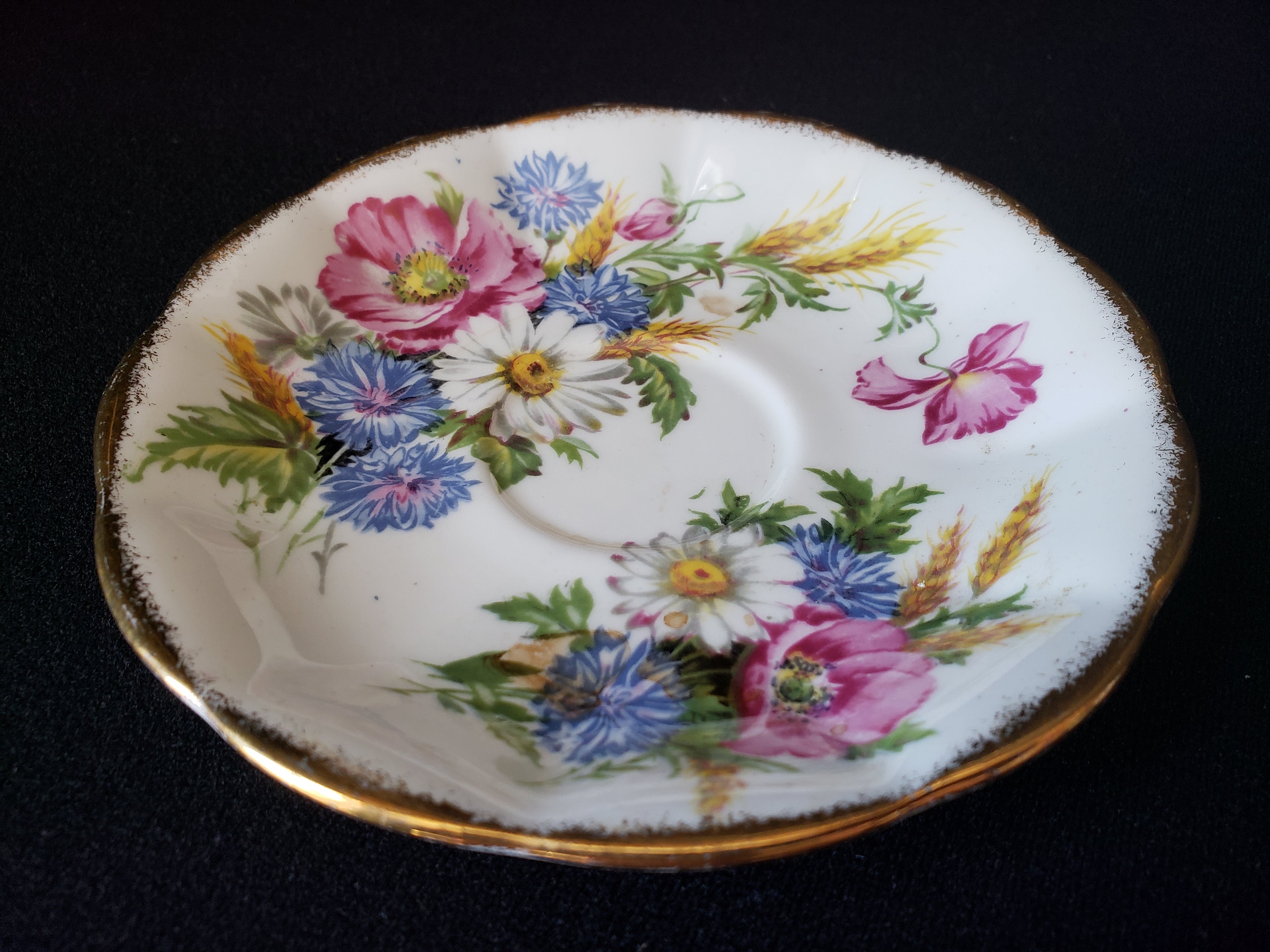 Vintage Royal Albert Harvest Bouquet Saucer ONLY (lot 2040)