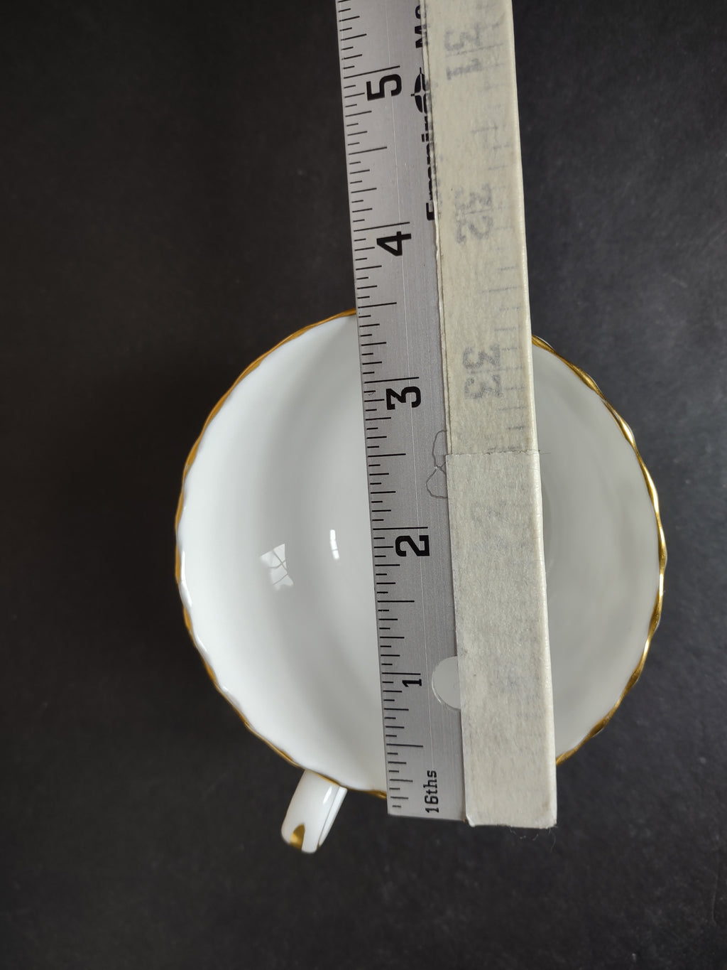 Vintage Minton England Bone China Ancestor Tea Cup and Saucer (lot 5452)