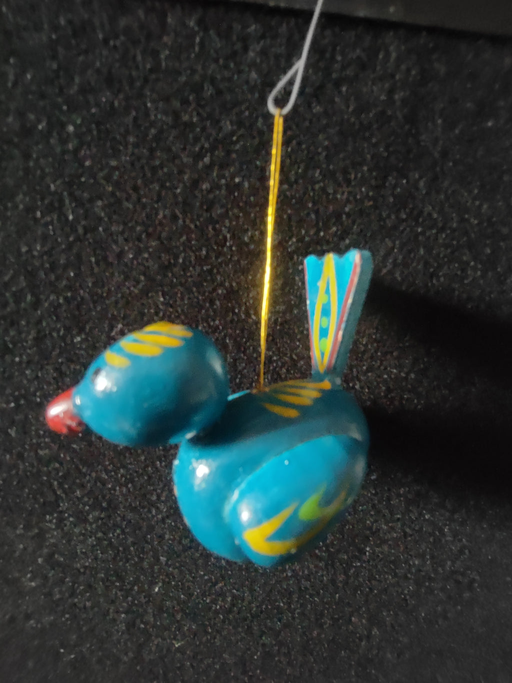 Vintage Christmas Wooden Birds Ornament Yellow Blue Taiwan (Lot 4797)