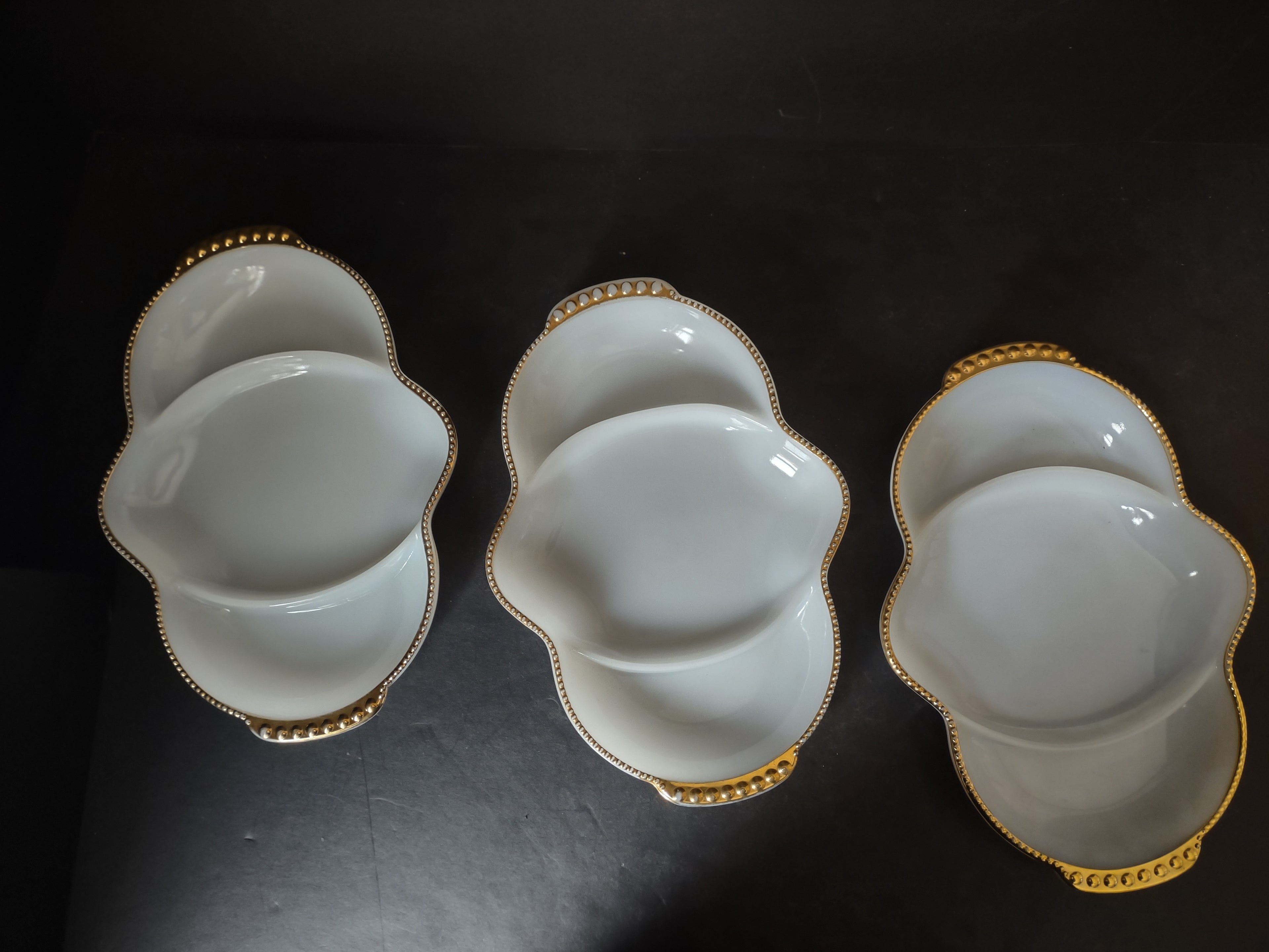 Vintage Set of 3 Serving Dish Fire King Milk Glass Anchor Hocking (lot 2596c)