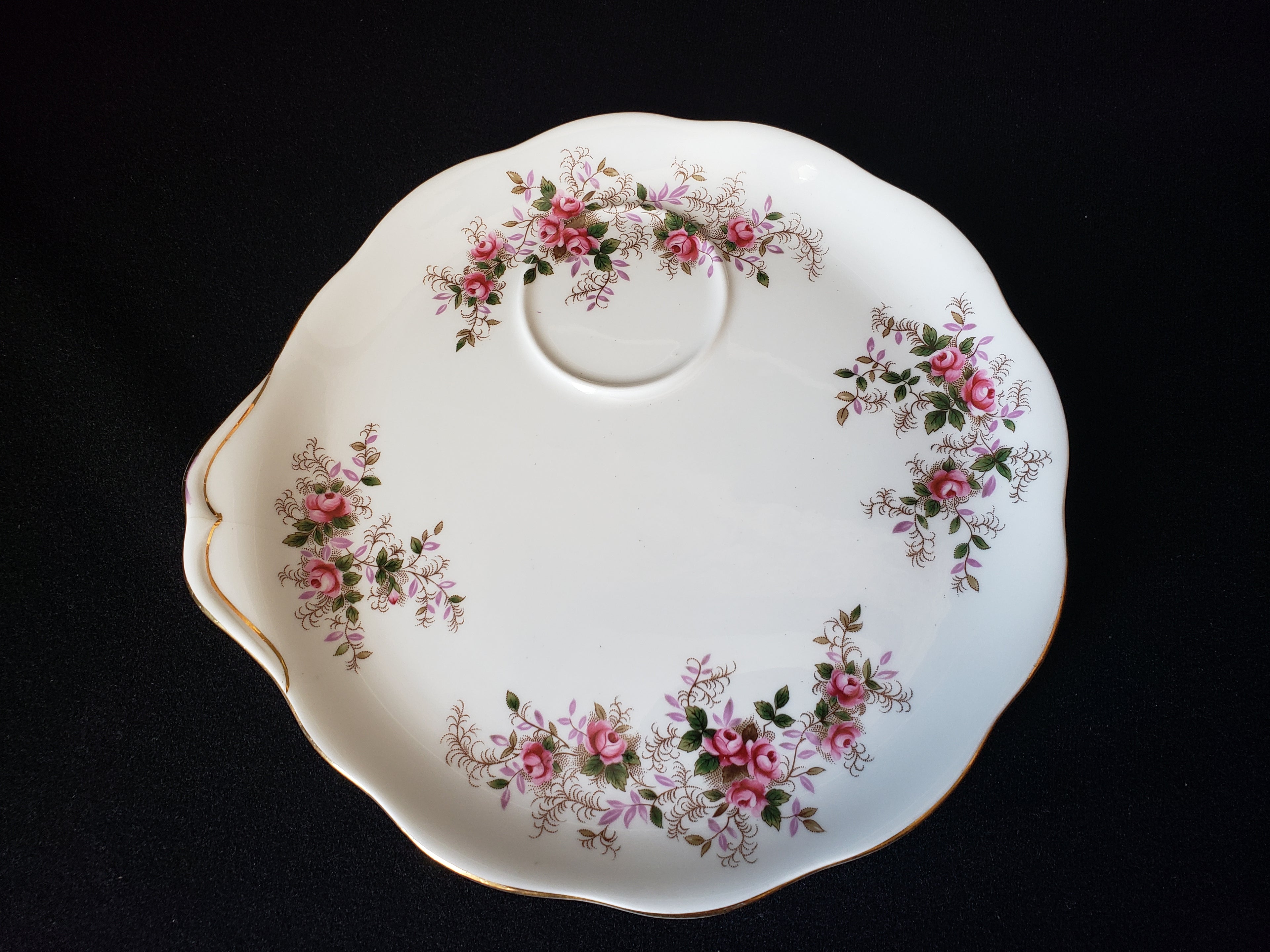 Vintage Royal Albert Dessert Plate Lavender Rose Gold Trim (lot 2044)