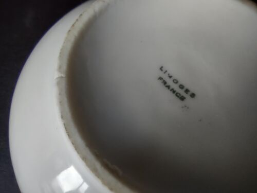 Limoges Porcelain France Jewelry Dish with Lid (lot 743)
