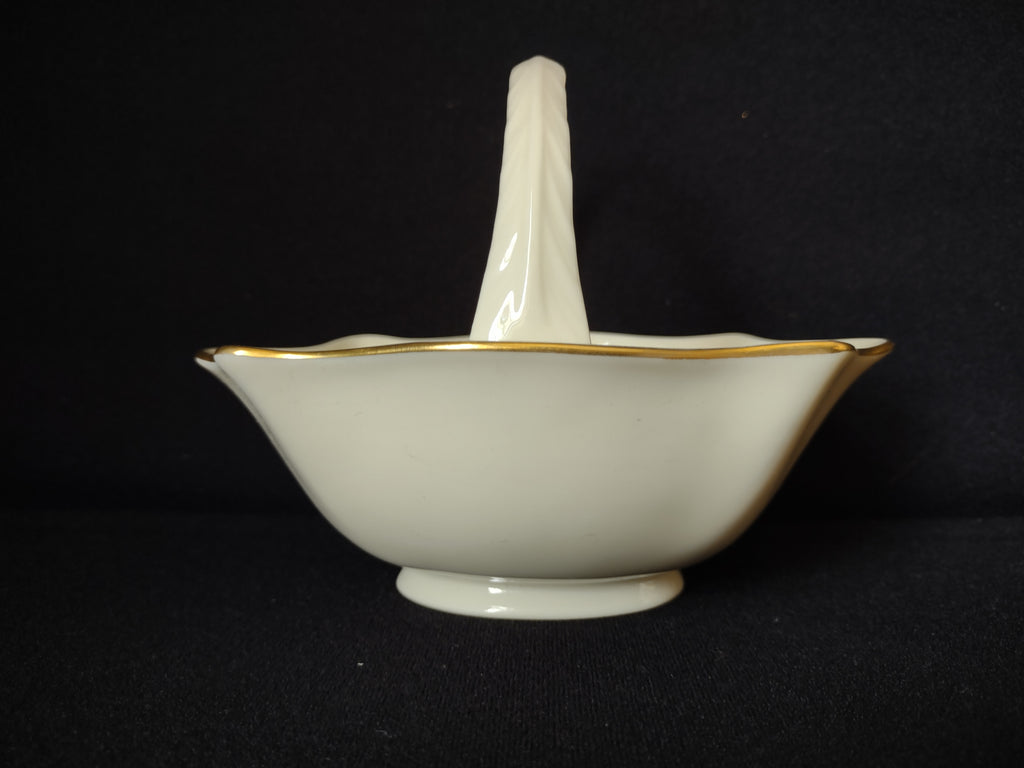 Vintage Lenox Special Small Basket with Handle (lot 1896)