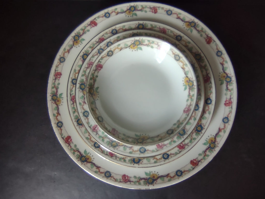 Depose Ahrenfeldt Limoges Dinner Dessert Bread Plate Pink Yellow Rose Gold (861)