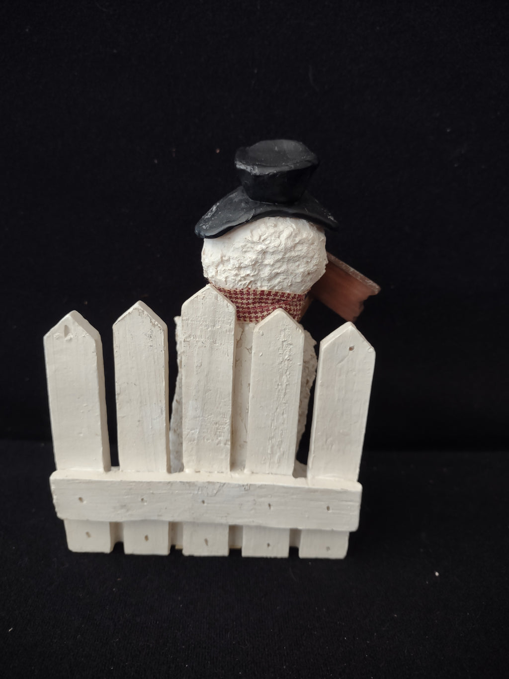 Christmas Winter Crazy Mountain Snowman Figurine A Little Flaky (Lot 3775)