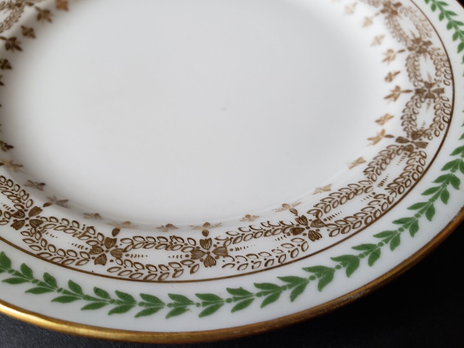 JP Limoges France Gold Trim Green Laurel 6-1/4" Bread/Butter Plate (588)