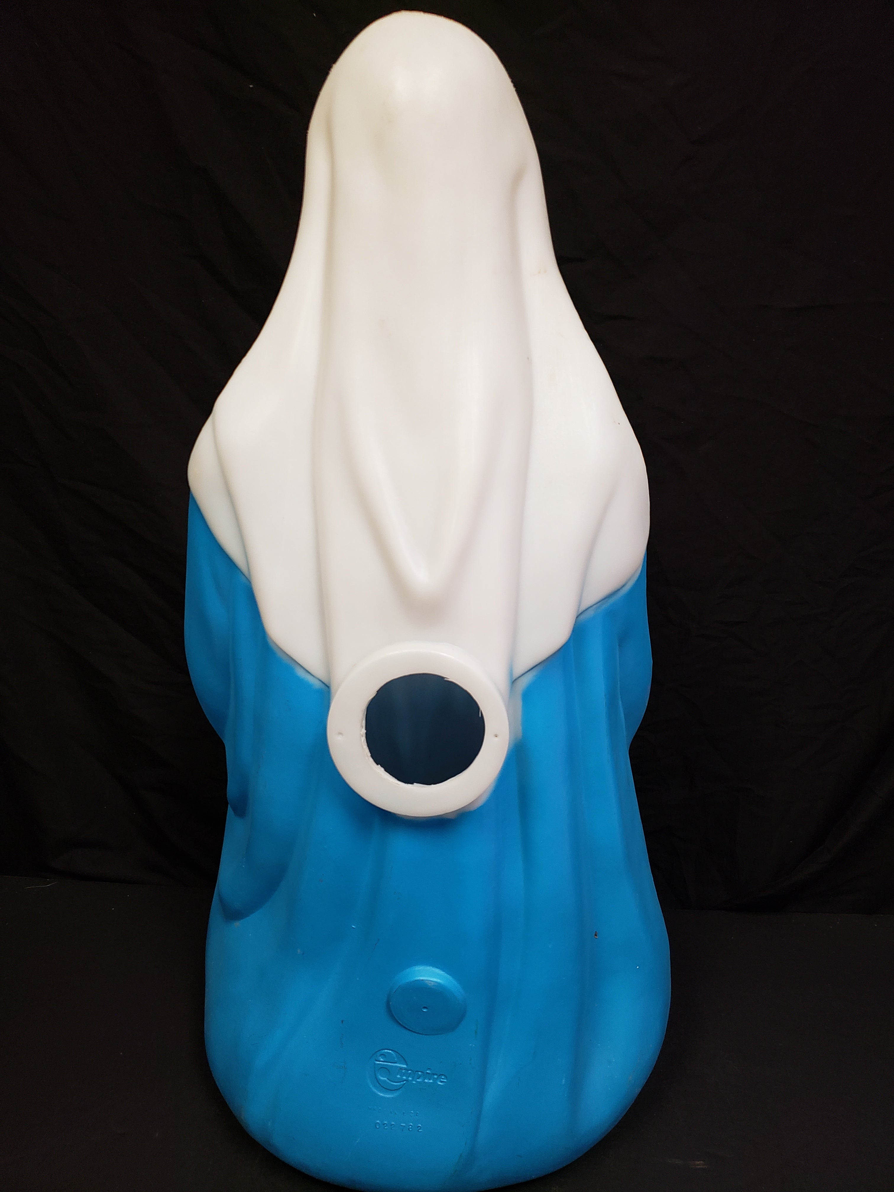Vintage Christmas Outdoor Blue Open Eyes Mary Blow Mold 27" (lot 2265)