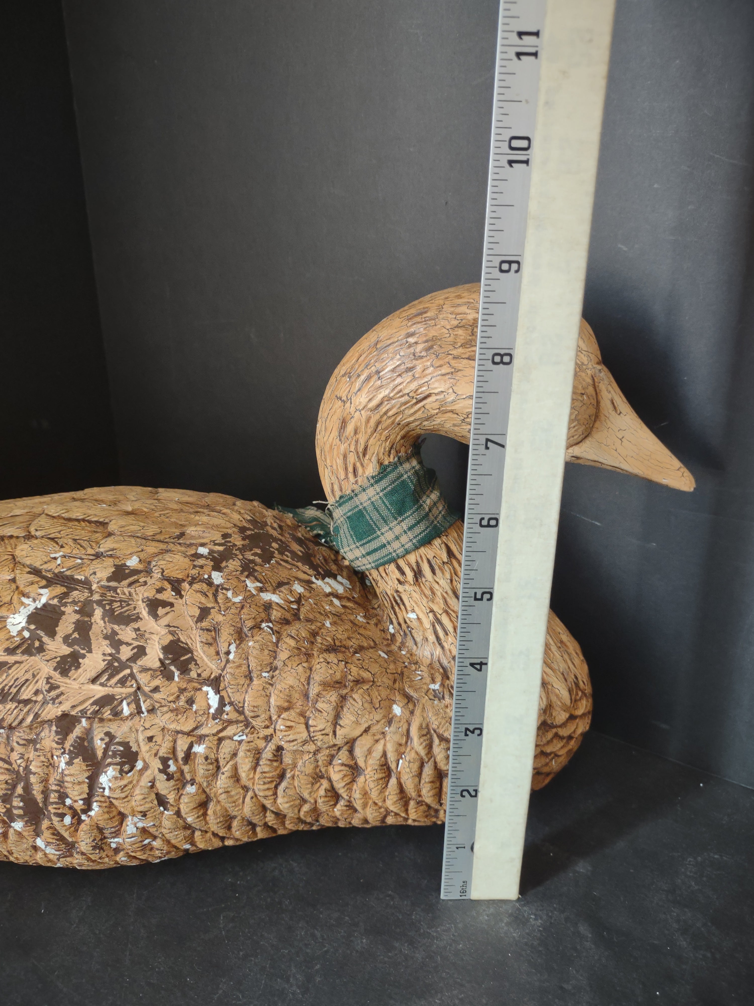 Ceramic Duck Brown Figurine (lot 2938c)
