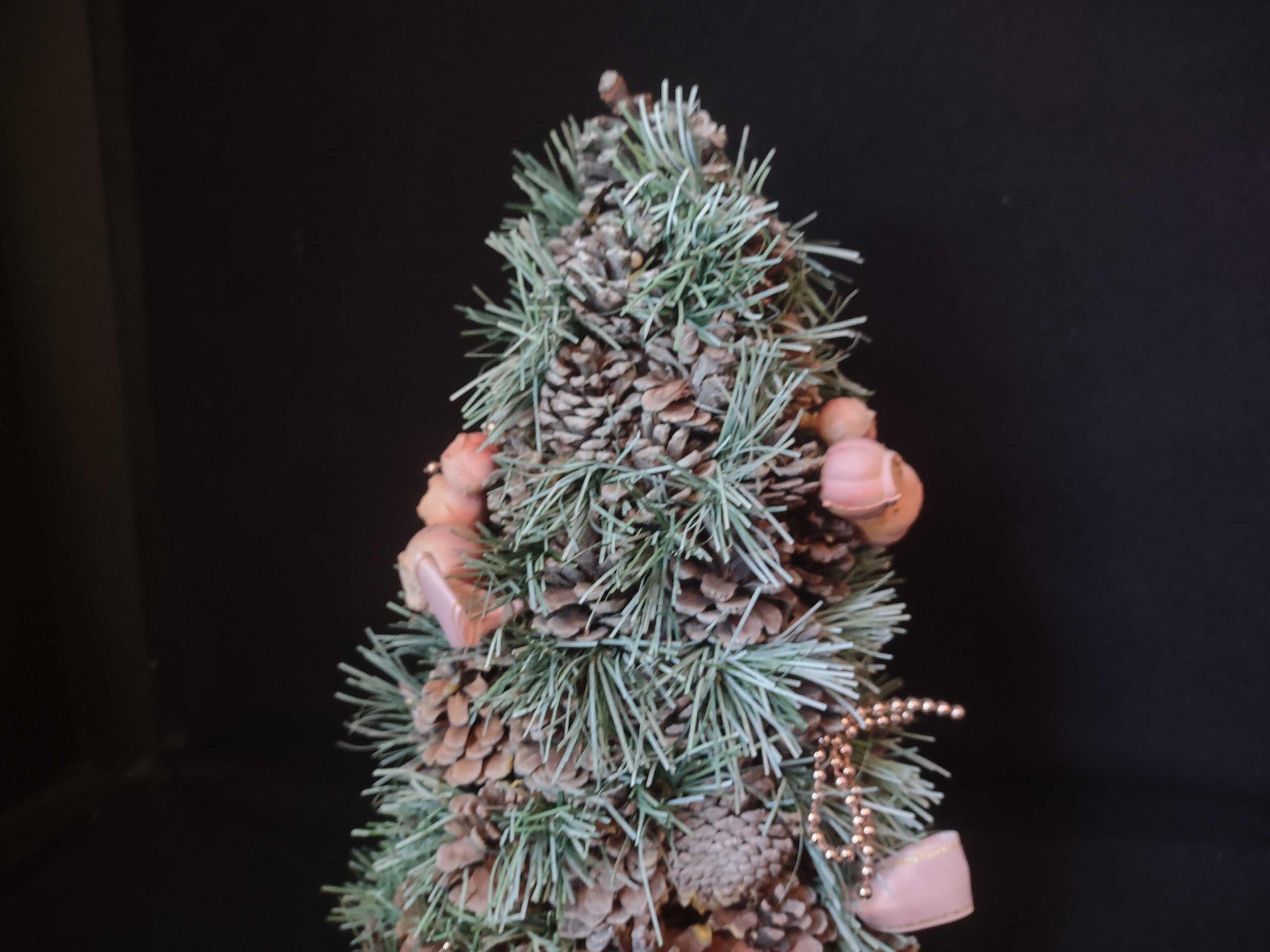 Mini Christmas Tree 12" Victorian Pink Pine Cone (lot 1686)