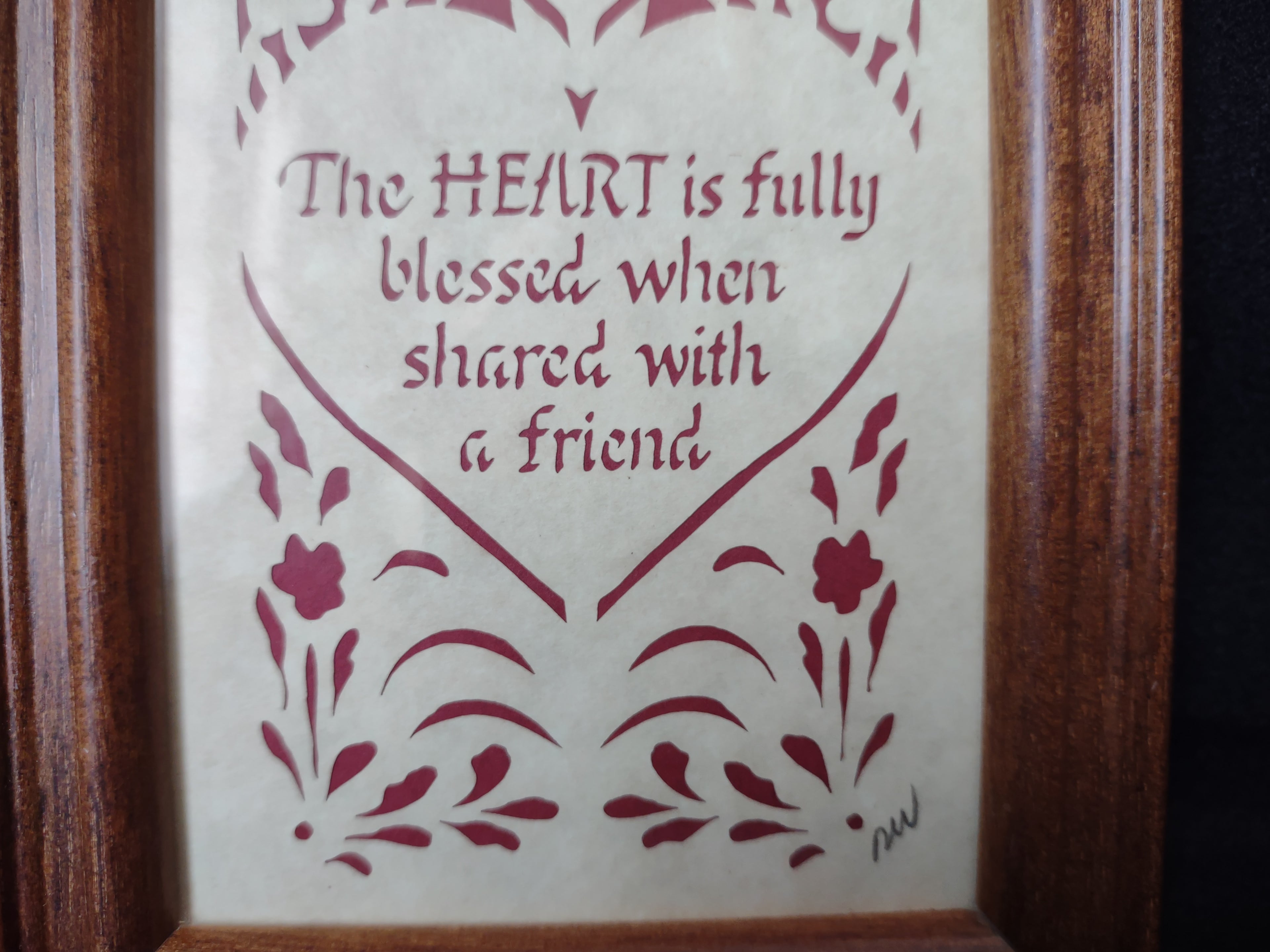 Vintage Designs with Scissors Picture Heart Blessed Friend (lot 1777)