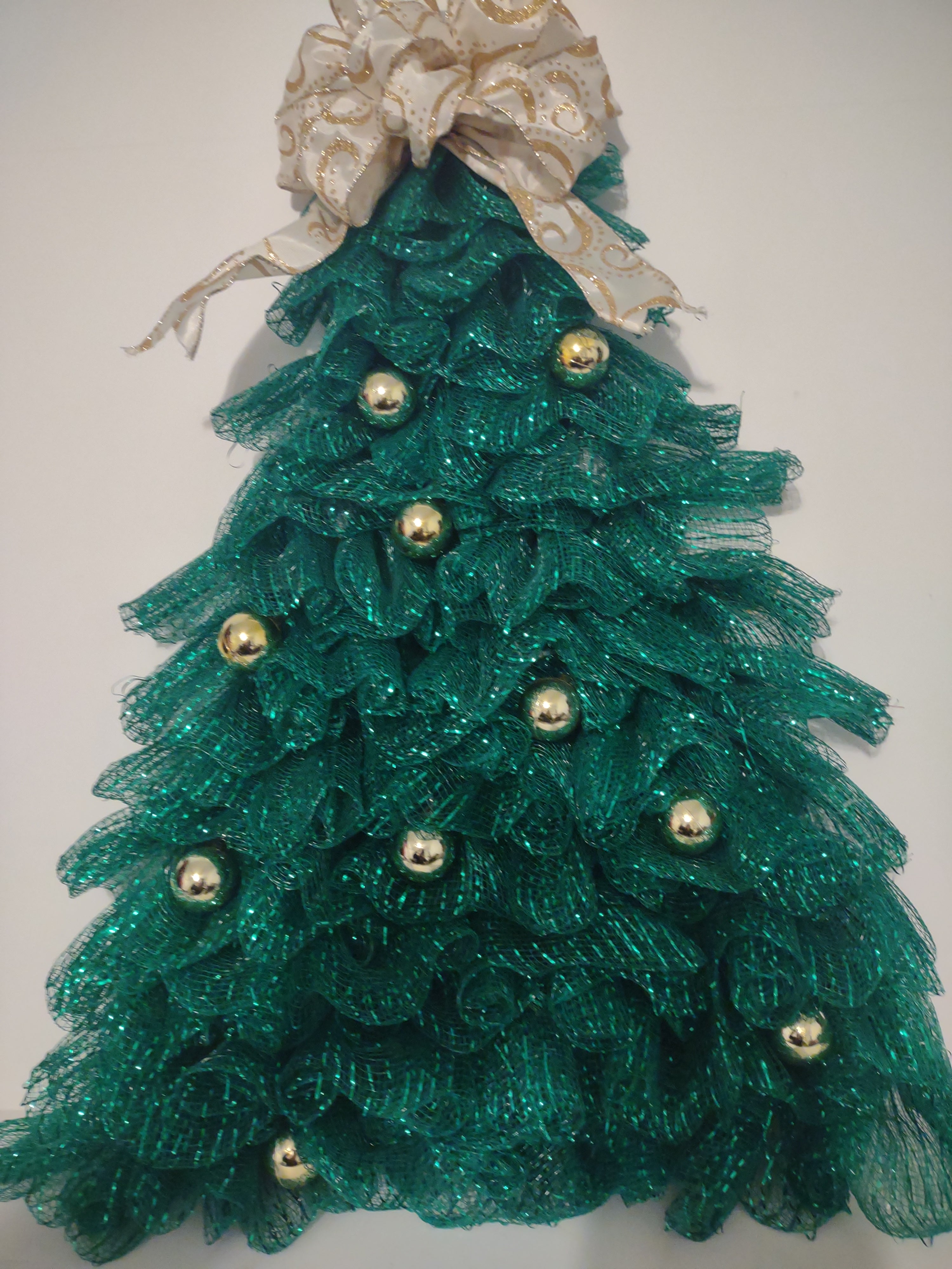Handmade Ribbon Green Christmas Tree w/ Ornaments Flat Hang on Wall 22" (lot 1295)