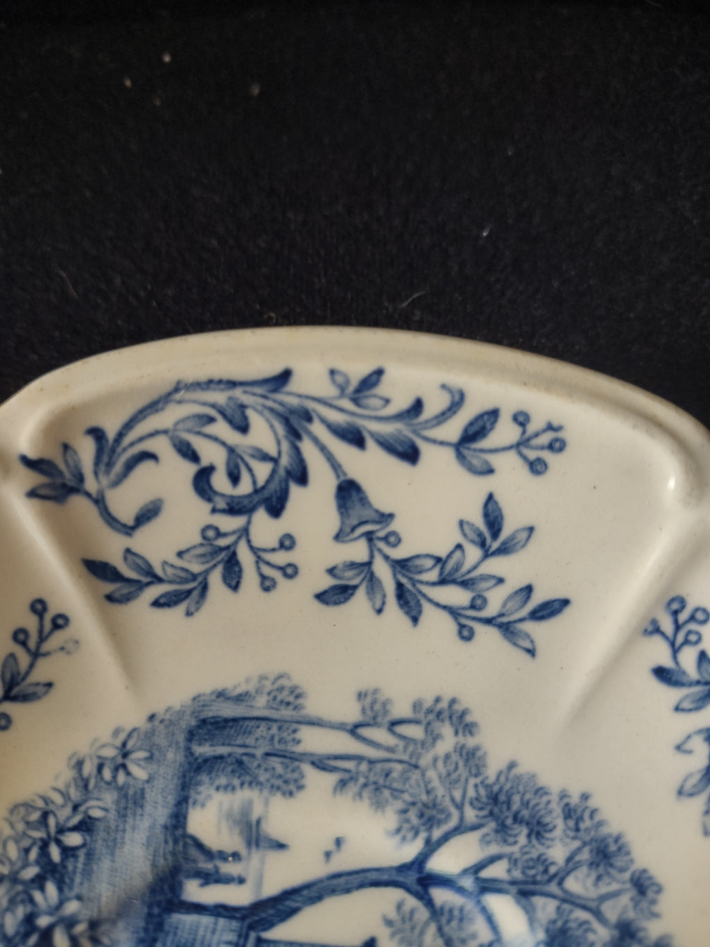 Vintage Johnson Brothers Saucer Mount Vernon Blue Windsor Ware (Lot 5578)