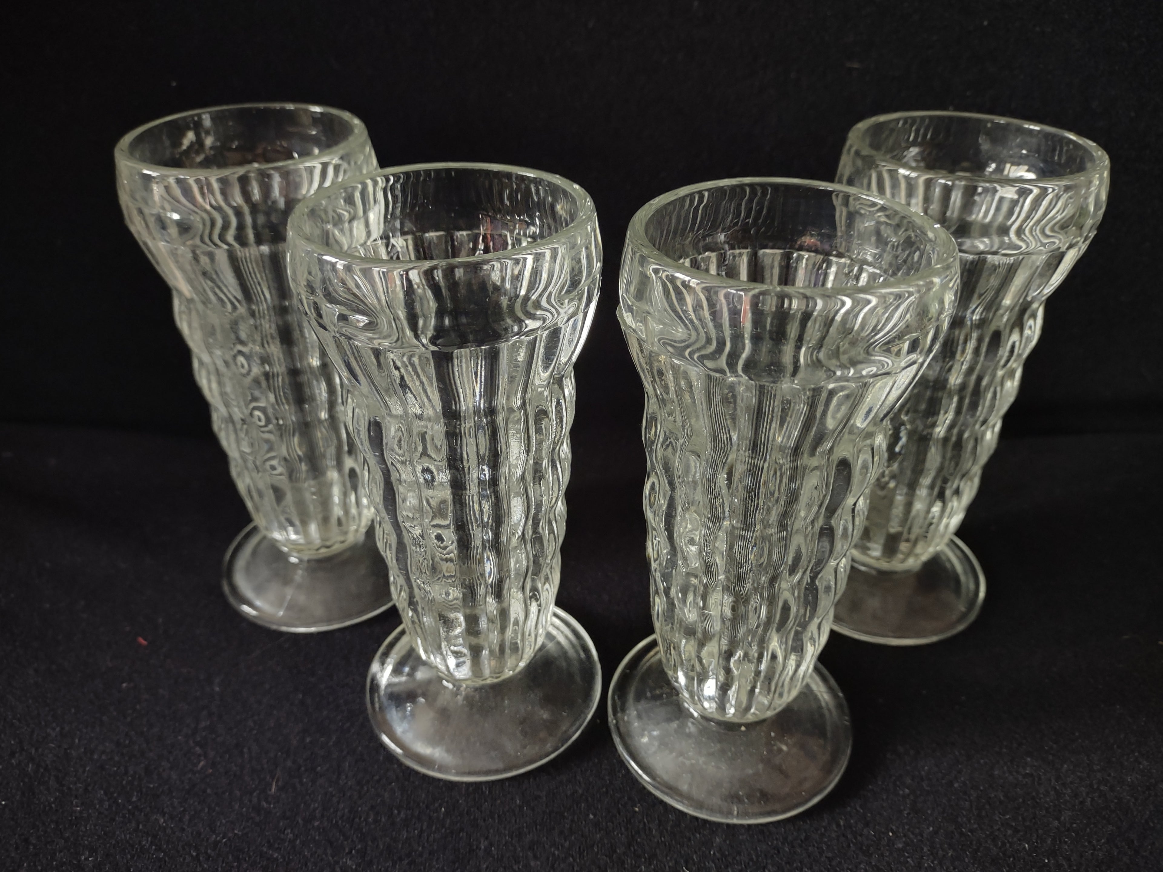 Vintage Retro MCM 5-1/2" Tall Jeannette Clear Glass x 4 (lot 5146)