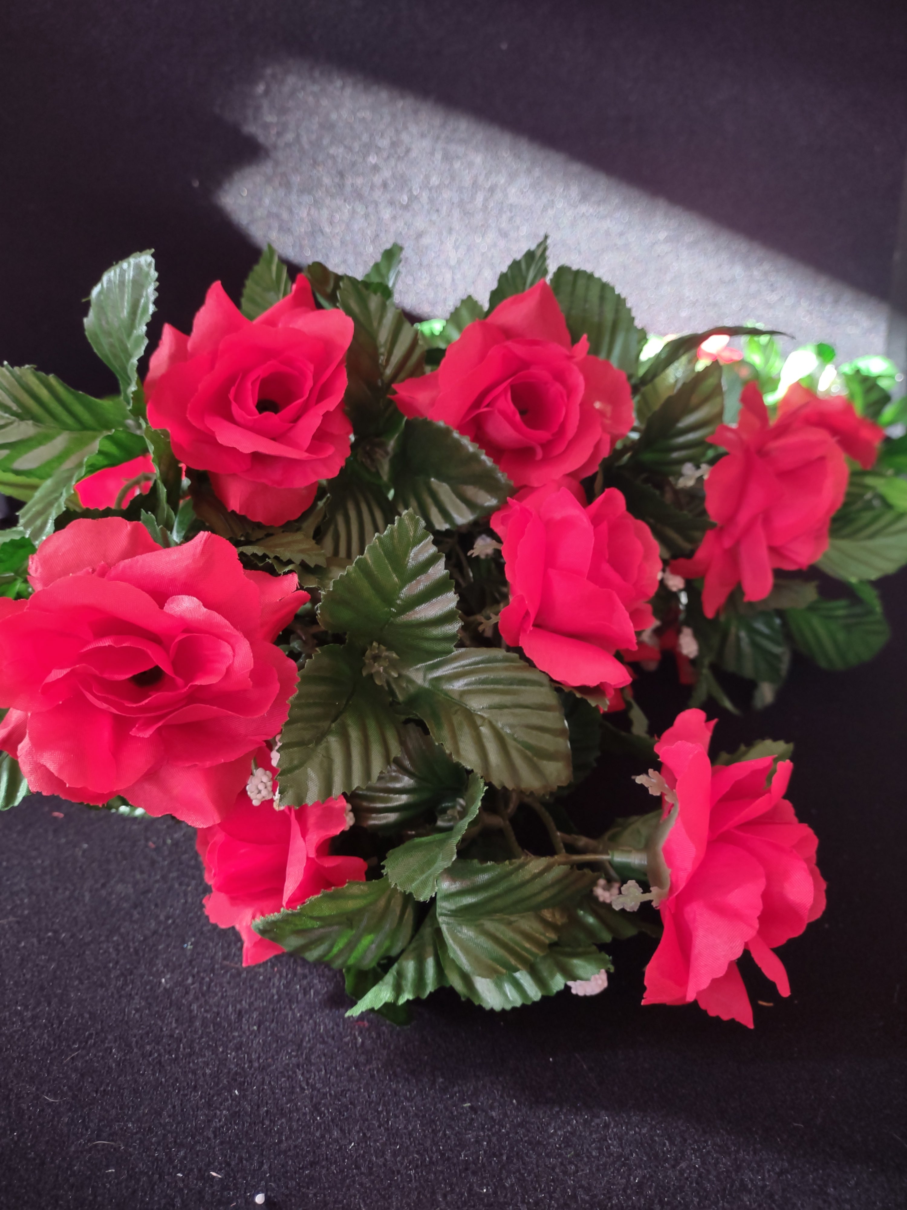 Vintage Valentine Artificial Garland Red Roses Berries 5-1/2 feet (Lot 5017)