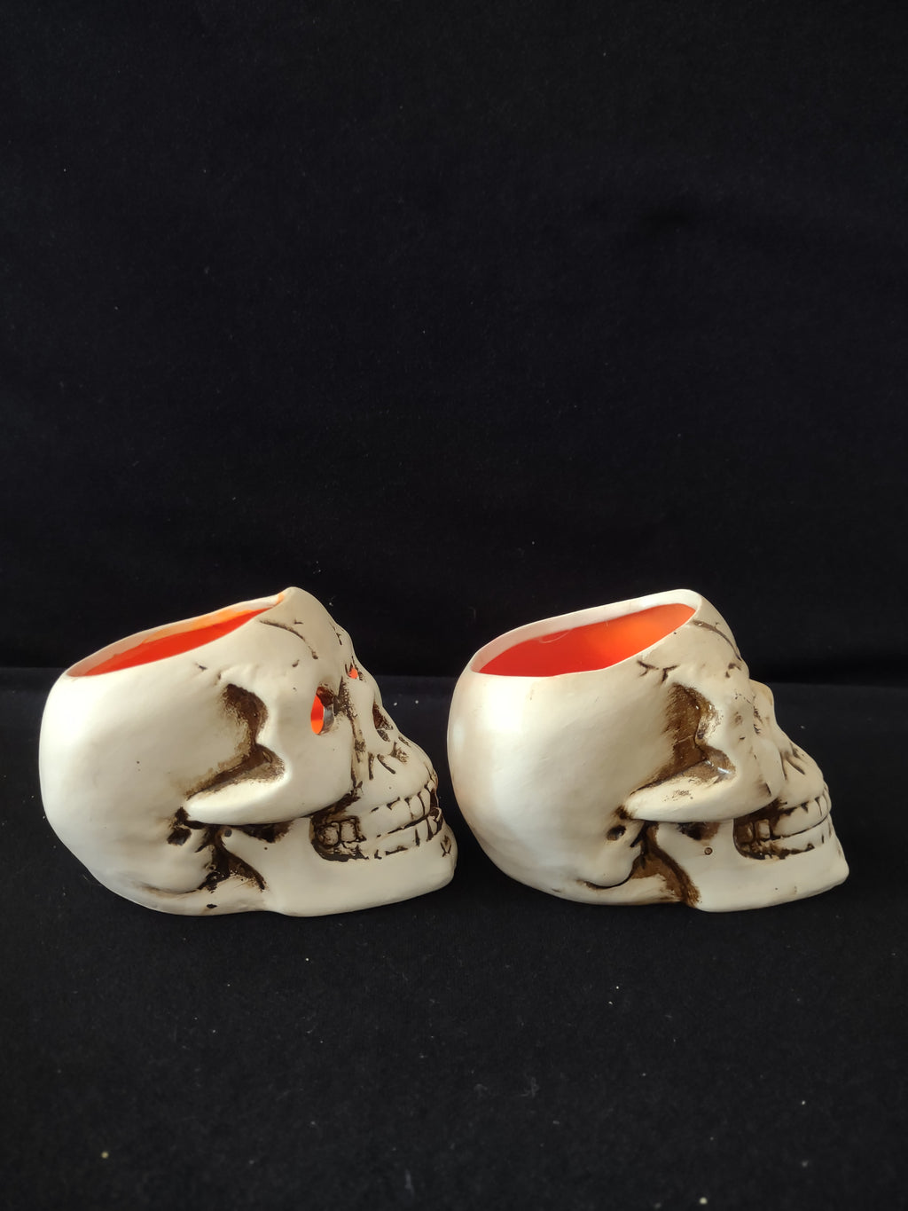 Halloween 4" Skull Candle Holder Set of 2 (Lot 3173)
