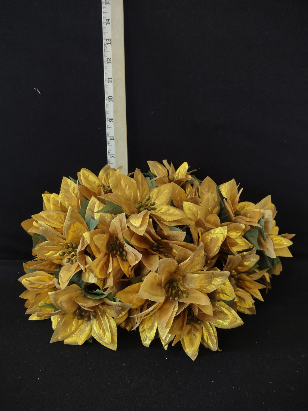 Vintage Golden Silk Poinsettia 4" Stems 40 Twigs (Lot 3913)