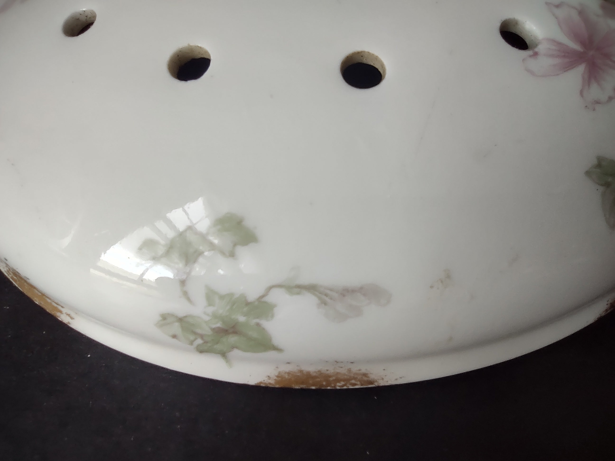 Haviland France Limoges Pancake Lid ONLY Floral Round 7" IMPERFECT (lot 1024)