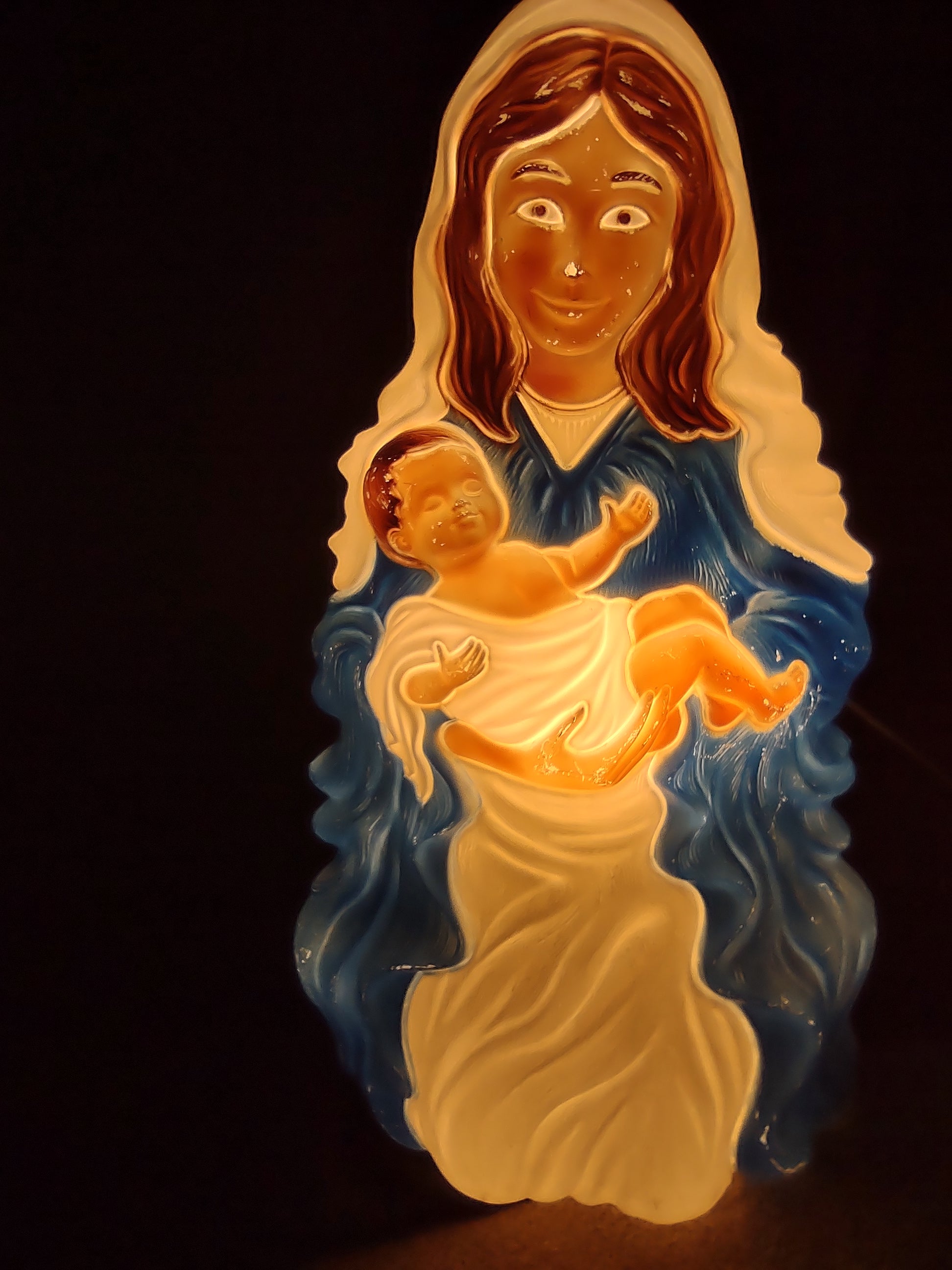 Vintage Christmas Nativity Mary Blow Mold Light Up 28"(lot 1311)