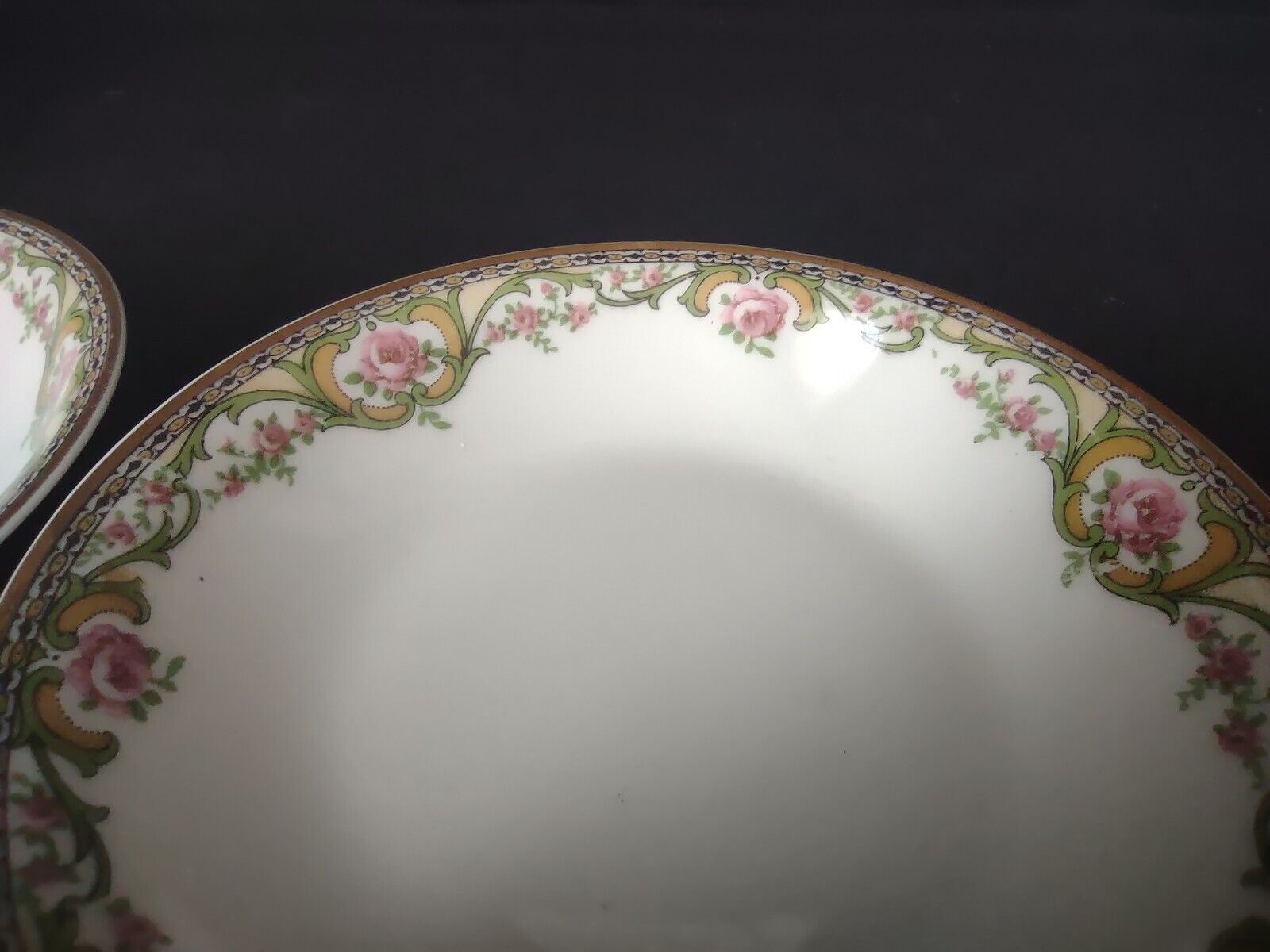 Haviland Limoges France 5 x Bowl 5" Rose Design (lot 606)
