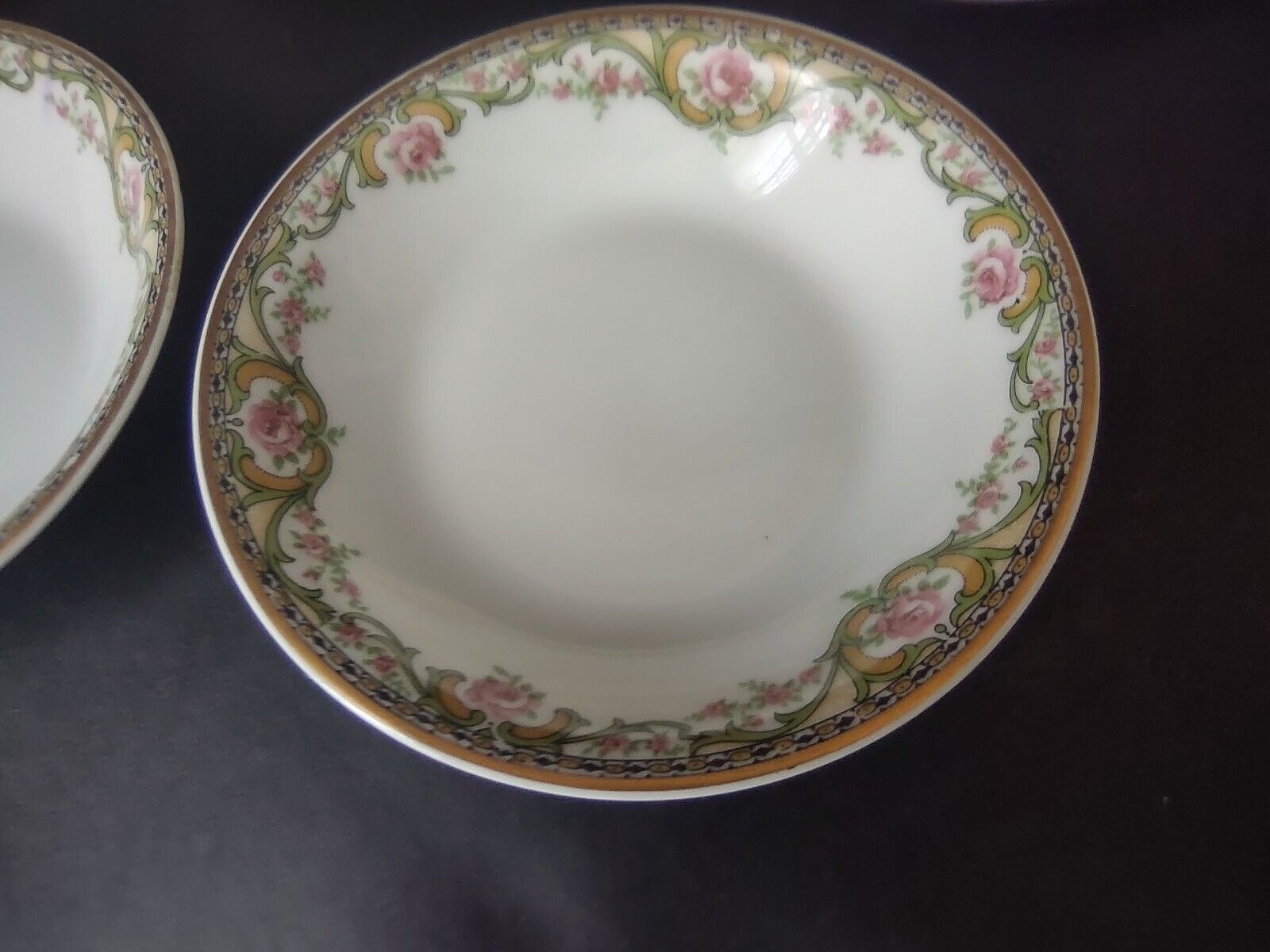 Haviland Limoges France 5 x Bowl 5" Rose Design (lot 606)