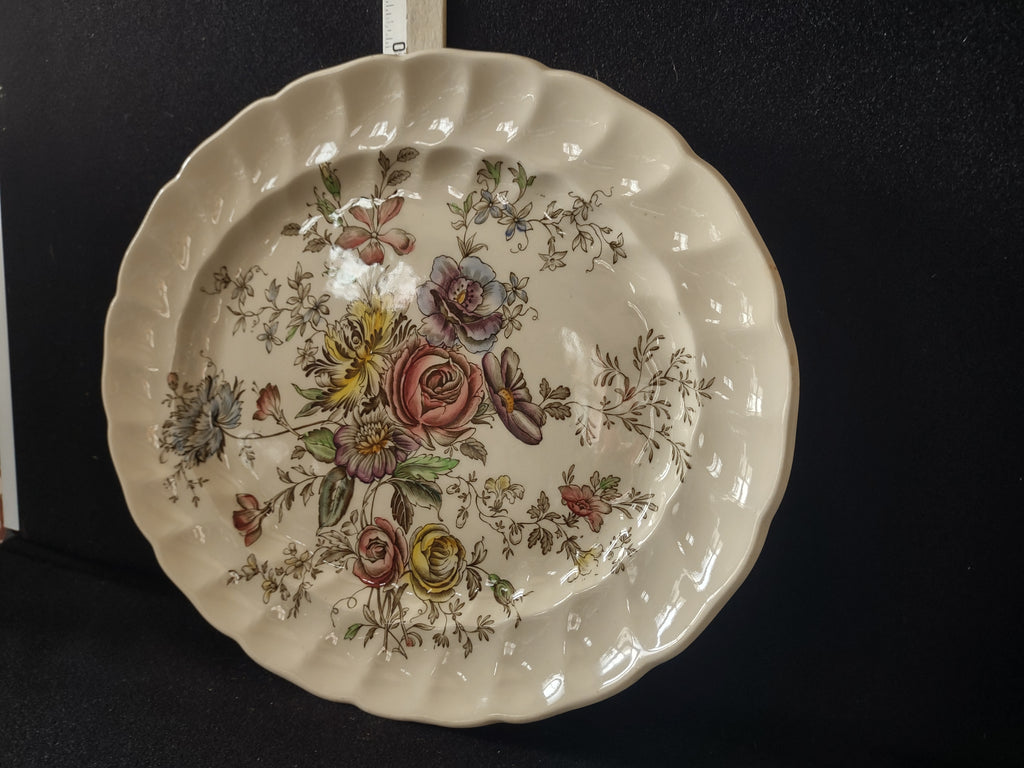 Vintage Johnson Bros Sheraton Ironstone England Serving Platter (lot 5621)