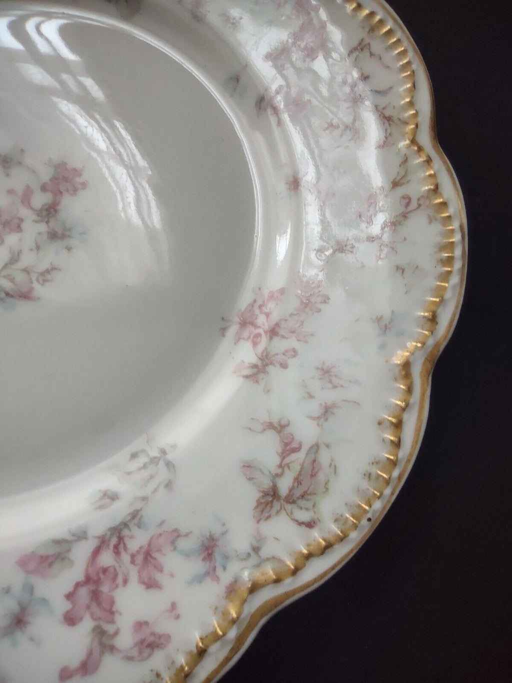 Haviland Limoges France Double Gold Trim Dessert Plate Flower (lot 635)