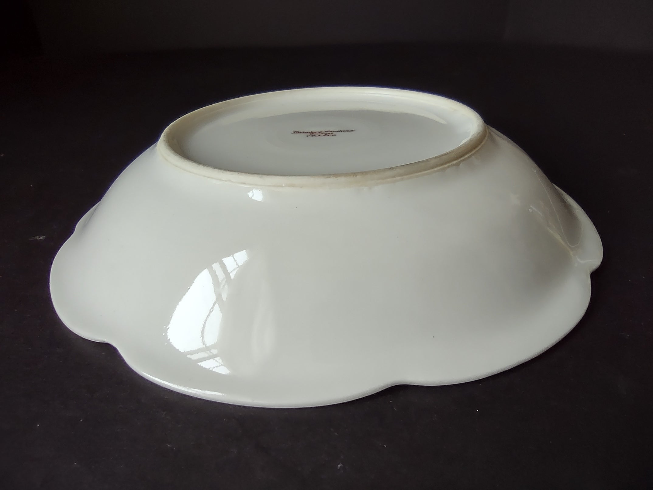 Haviland Limoges Cream Soup Plate Pink Thistle & Daisy (lot 883)