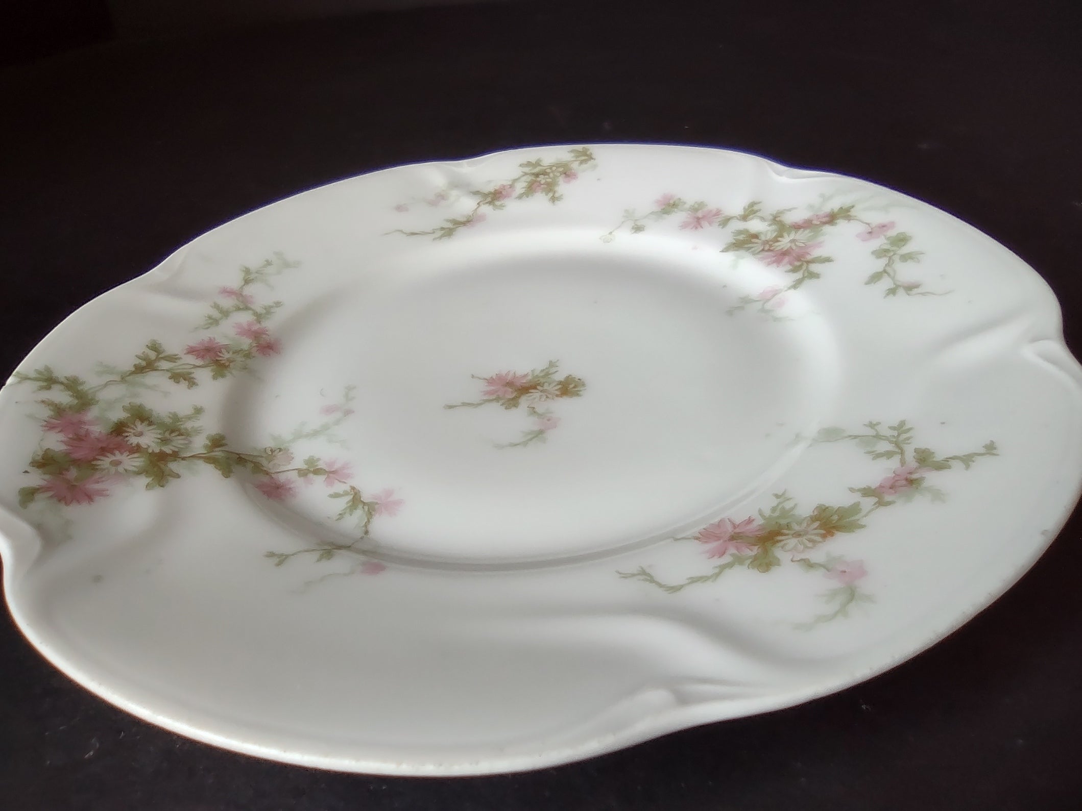 Haviland Limoges Bread Butter Plate Pink Thistle & Daisy (lot 881)