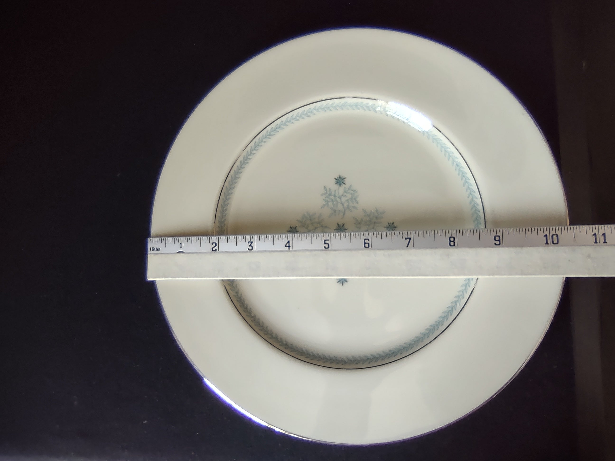 Vintage Lenox Charmaine C-512 Gold Trim Dinner Plate 10-1/2" (lot 1905)