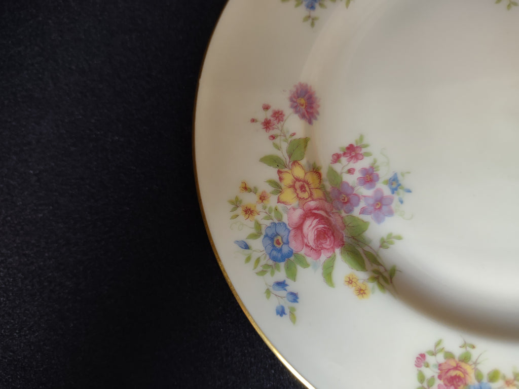 Vintage Lenox L-347 Bread Plate Gold Trim Roses (lot 1817)