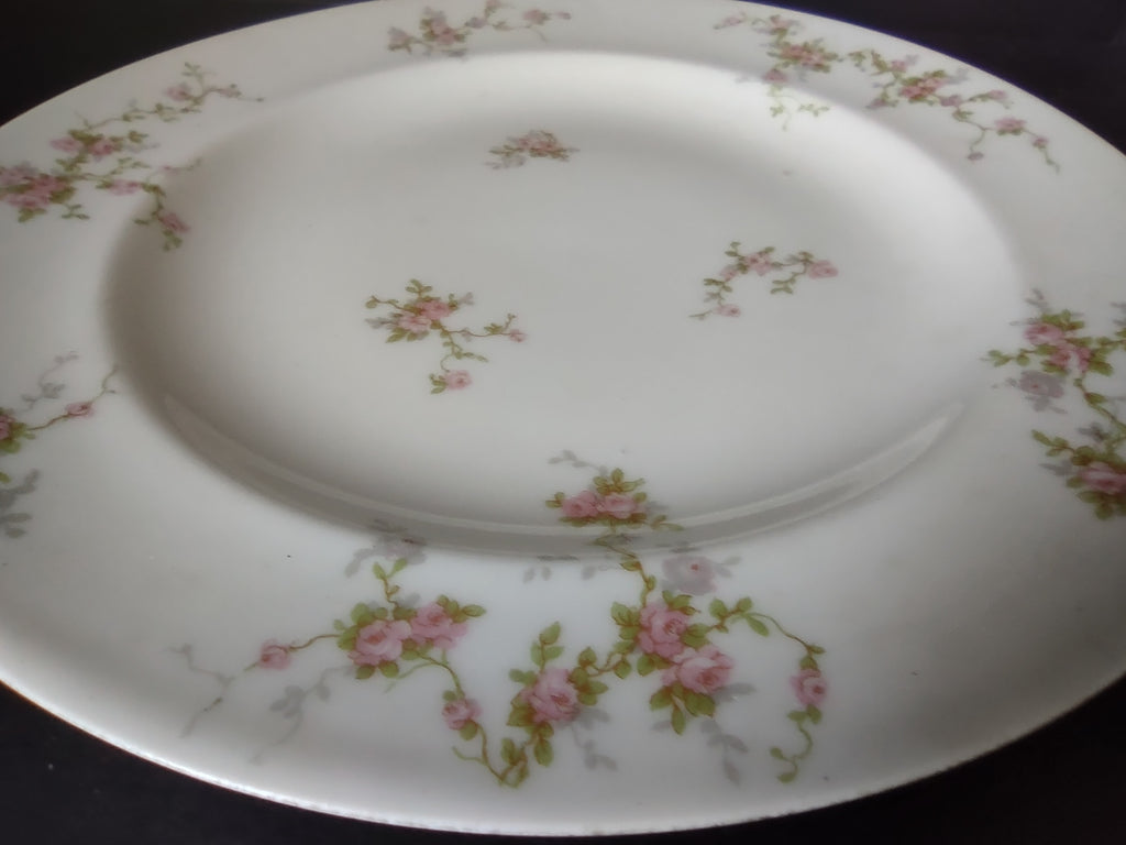 Haviland Limoges Pink Spray 2 x Dinner & 1 x Bread/Butter Plate (lot 922)