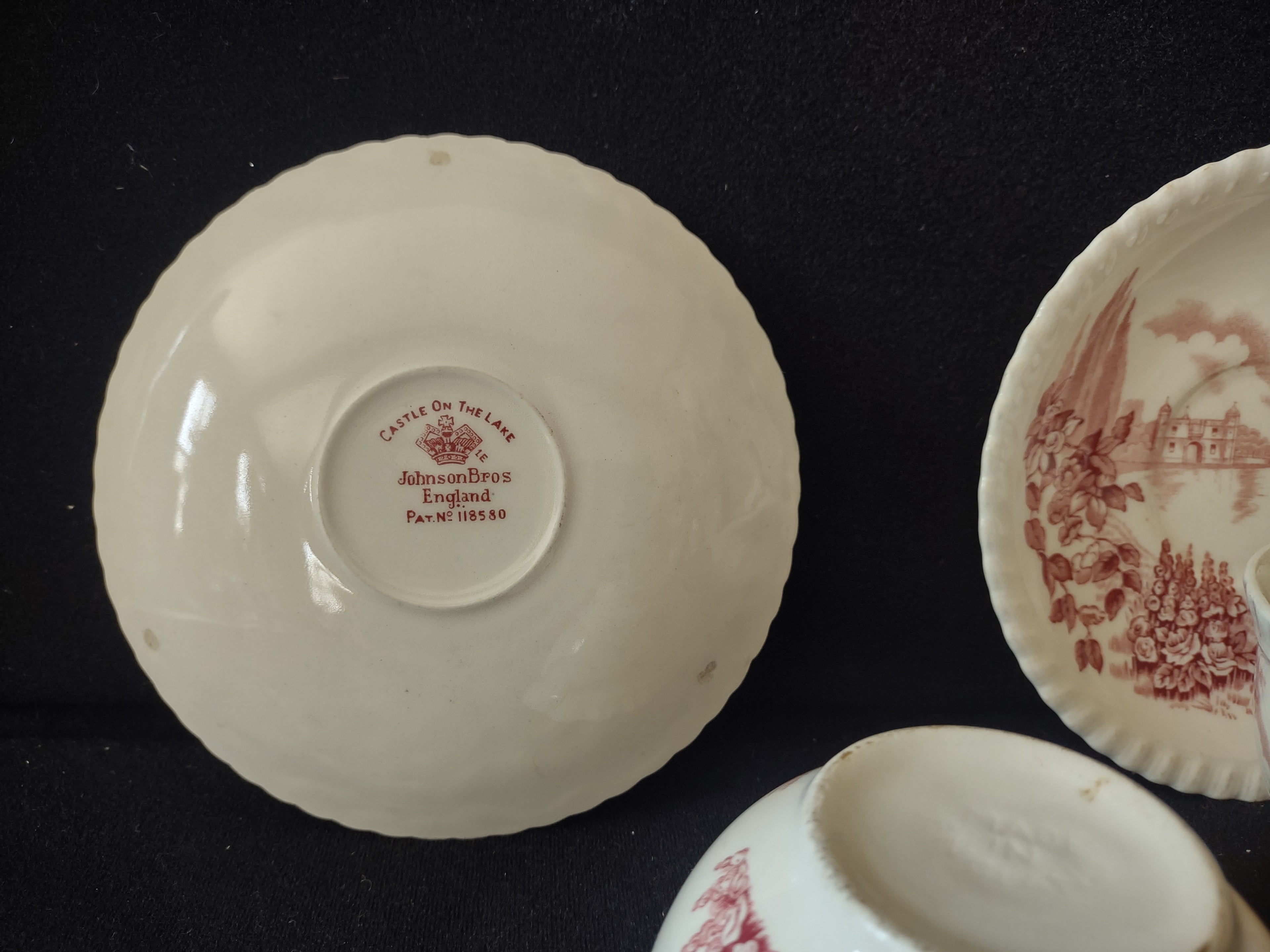 Vintage Castle On Lake Johnson Teacup Saucer x 2 English Countryside (lot 5706