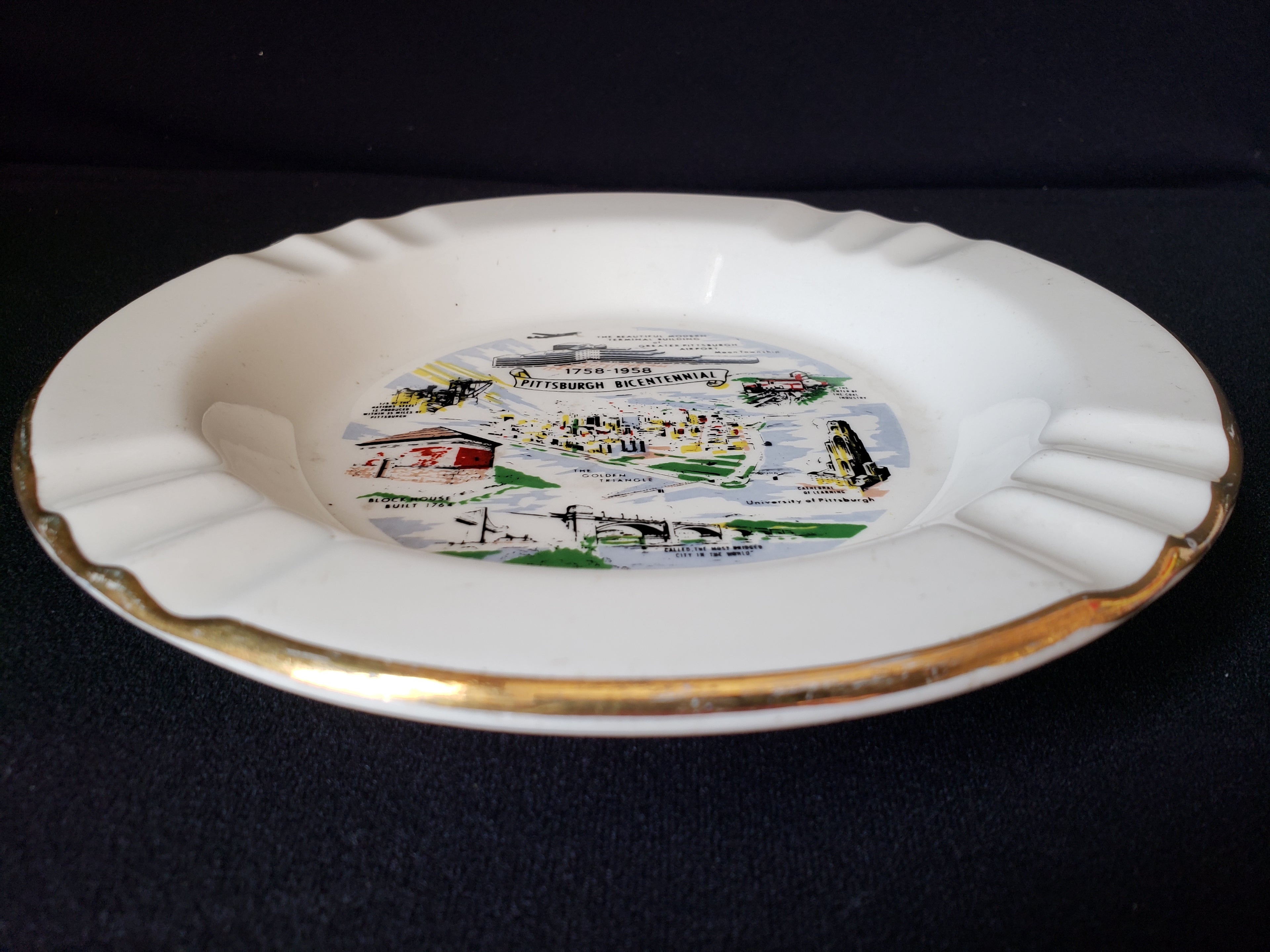 Vintage Ashtray Pittsburgh Bicentennial 8" USA 22 k Gold (lot 2159)