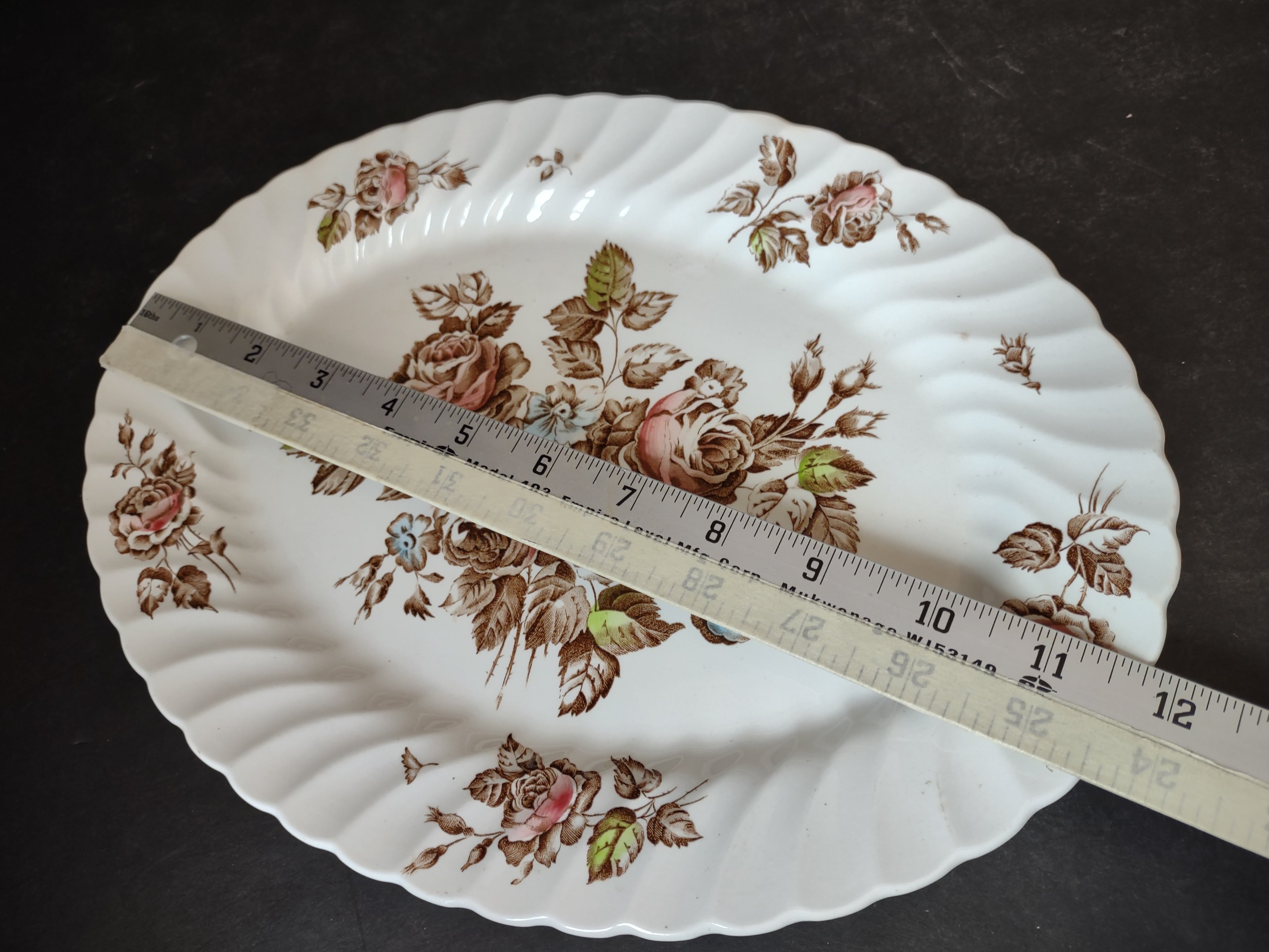 Johnson Brothers Staffordshire Bouquet Serving Platter 12" x 9-1/2" (lot 5596)