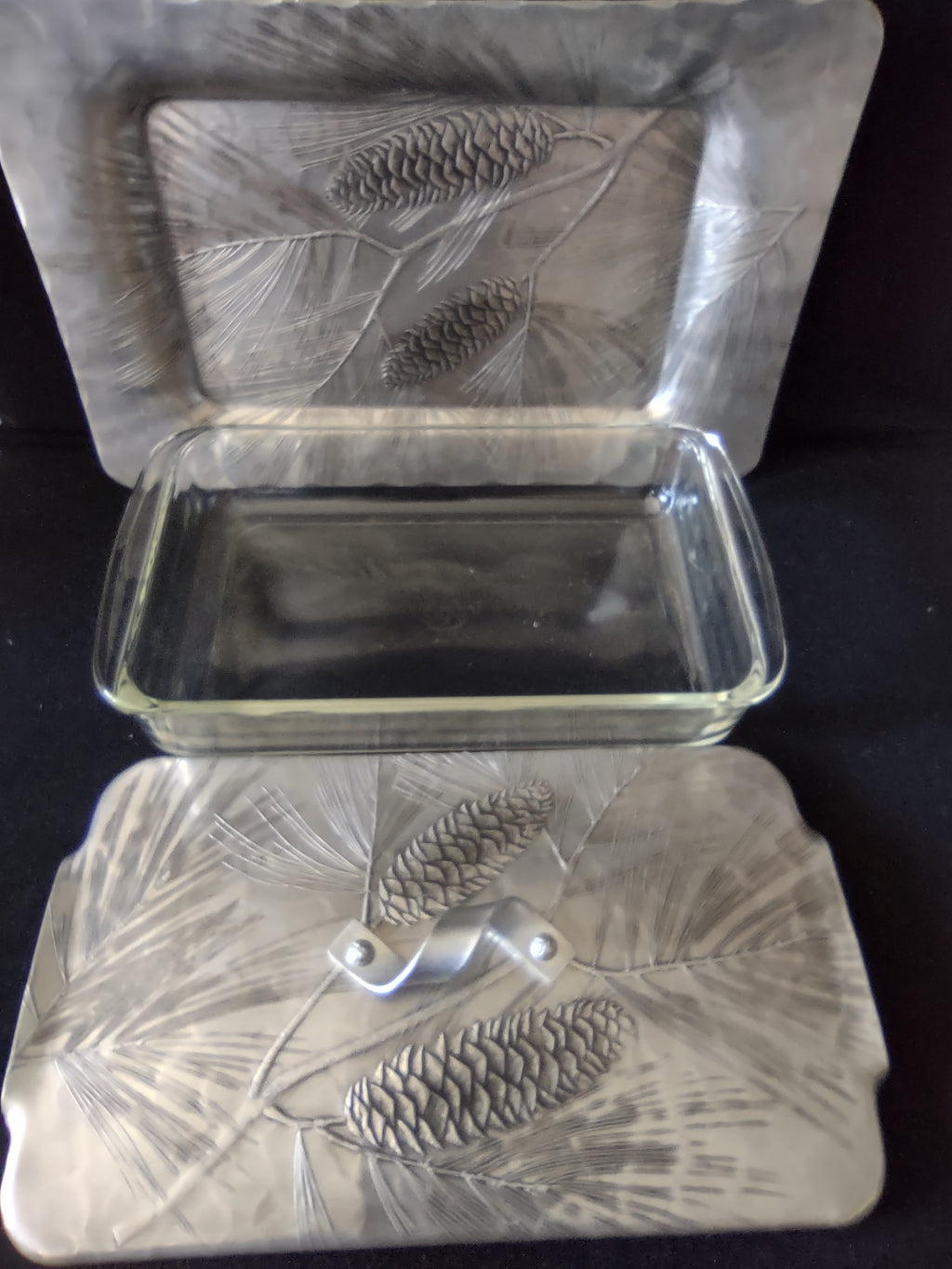 Vintage Casserole Serving Tray Wendell Aluminum 1.5 Qt Pyrex (Lot 5730)