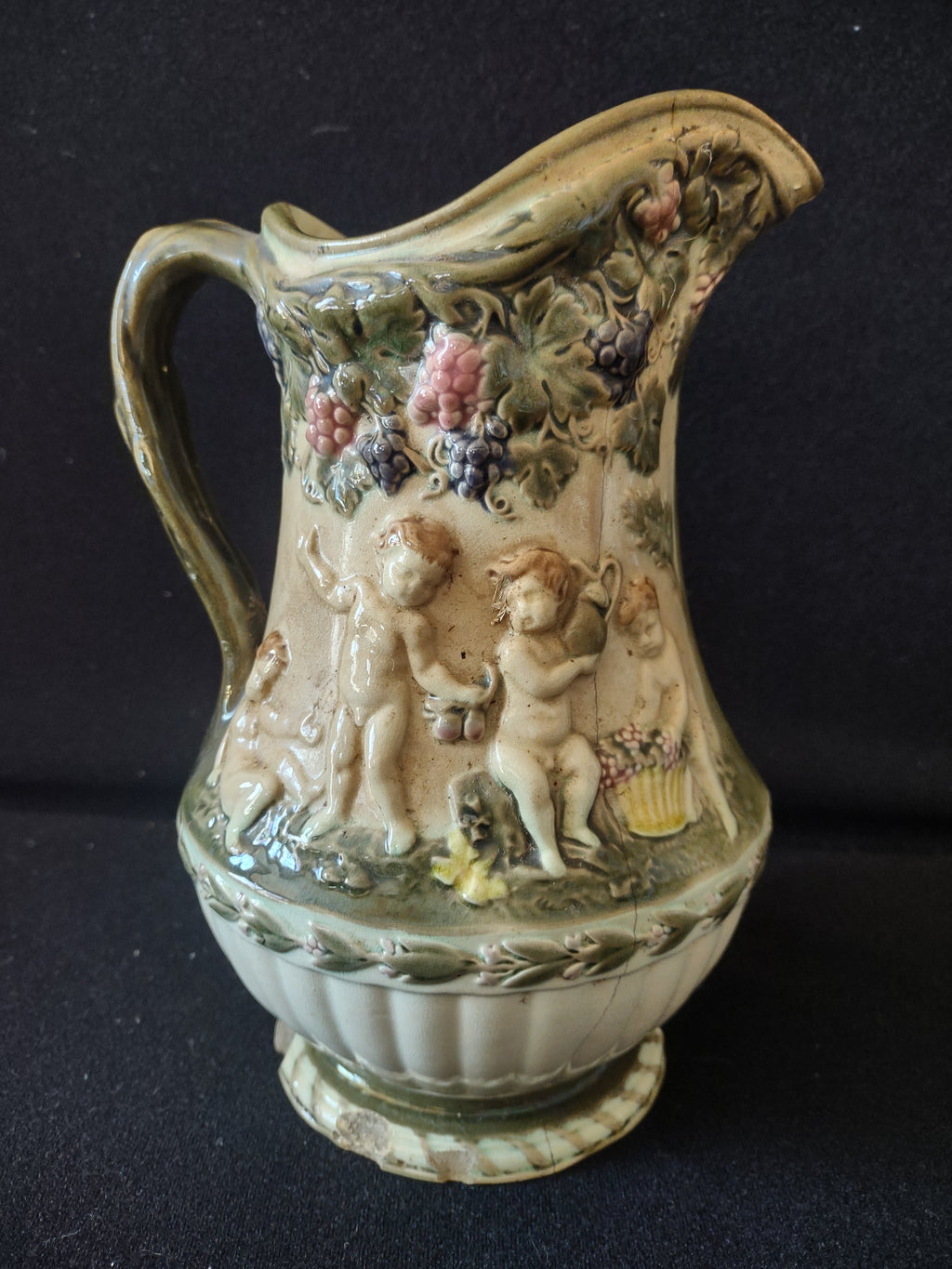 Vintage Ceramic Cupid Cherub Grape Vase Heavy Crazing IMPERFECT (lot 5523)