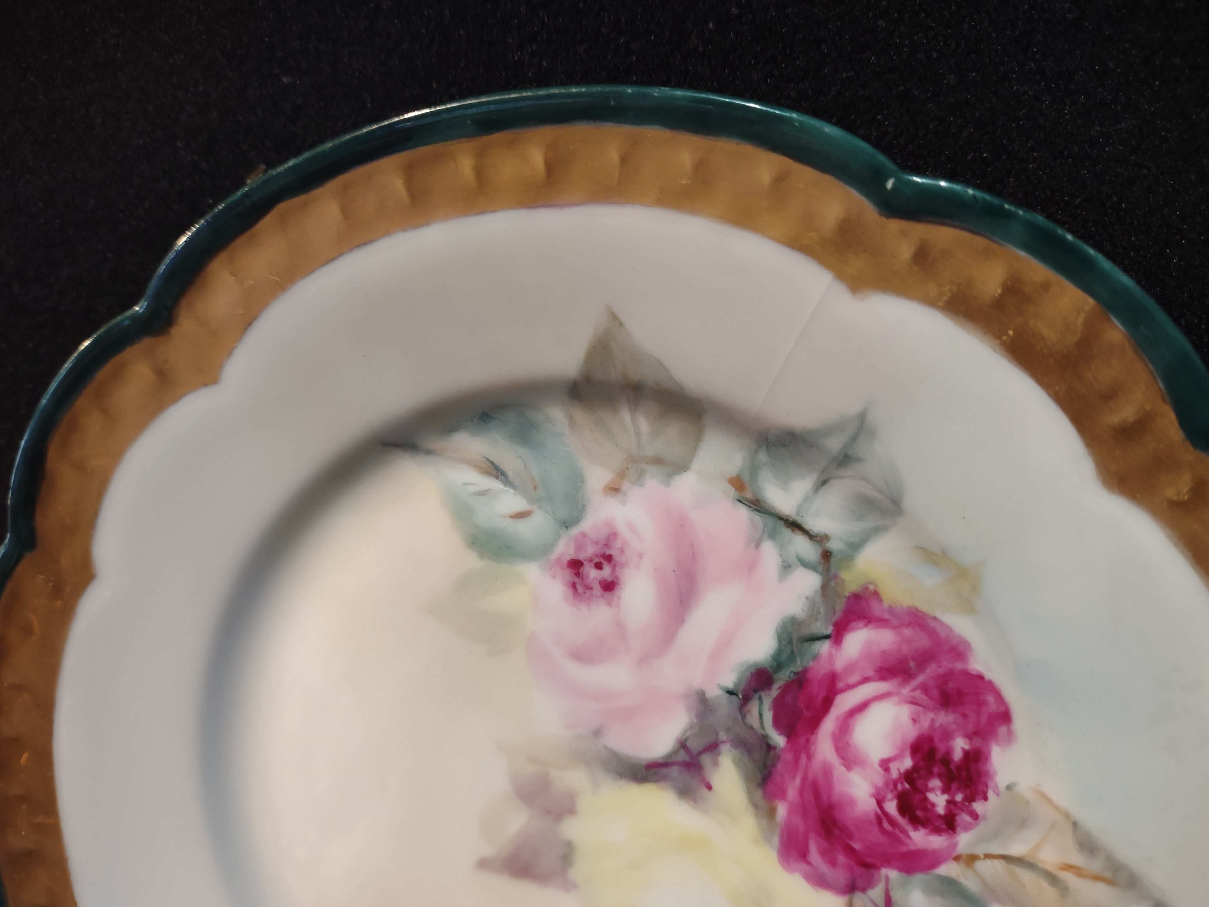 Vintage German Carmen Porcelain Plate Pink Roses Gilded Gold Rim X 3 (Lot 5350)