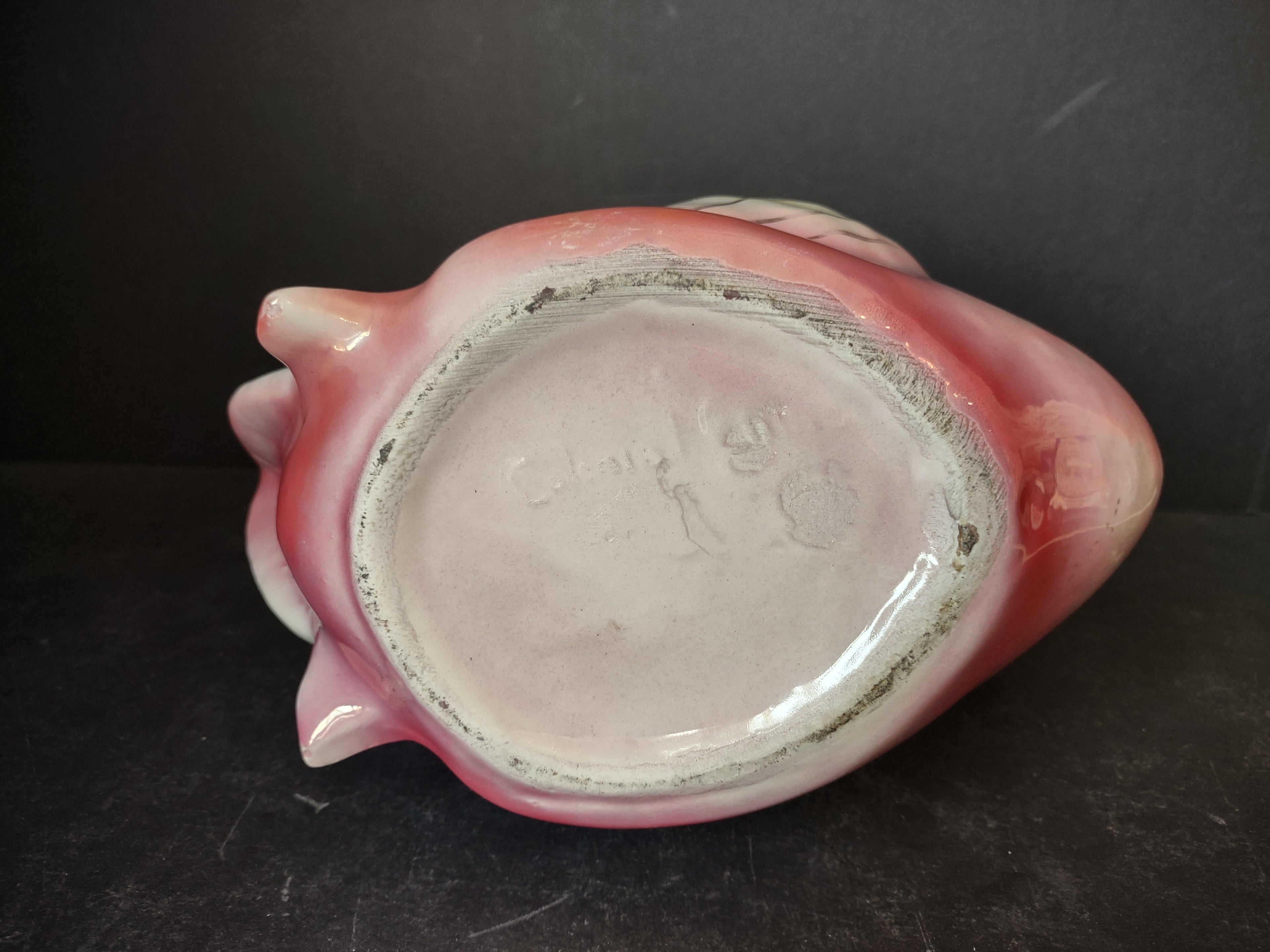 Vintage Ceramic Colonial Pink Swan Planter (lot 2904c)