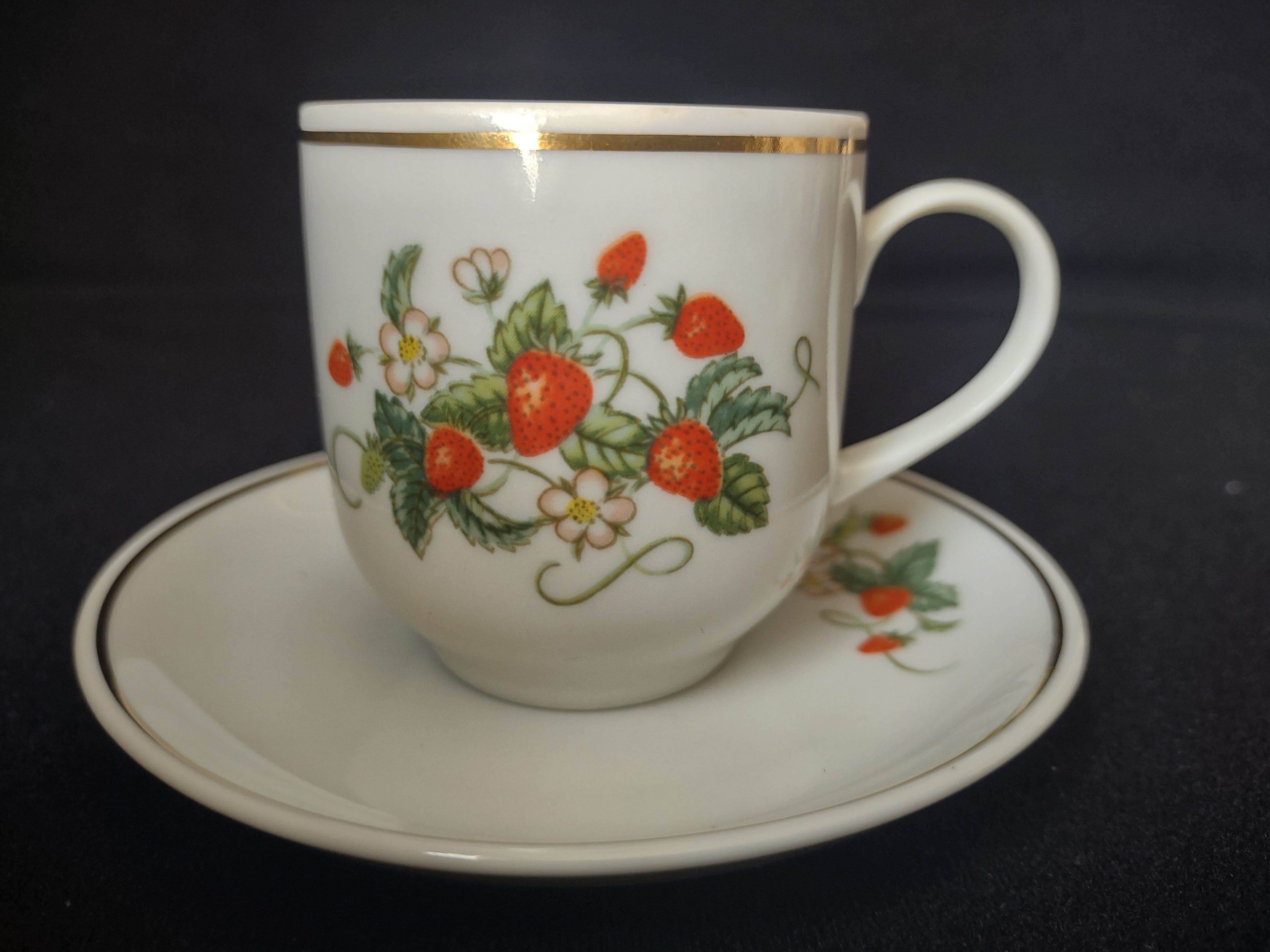 Made Brazil for Avon Porcelain 22k Gold Trim Dessert Demi-Cup Candle (lot 2724c)
