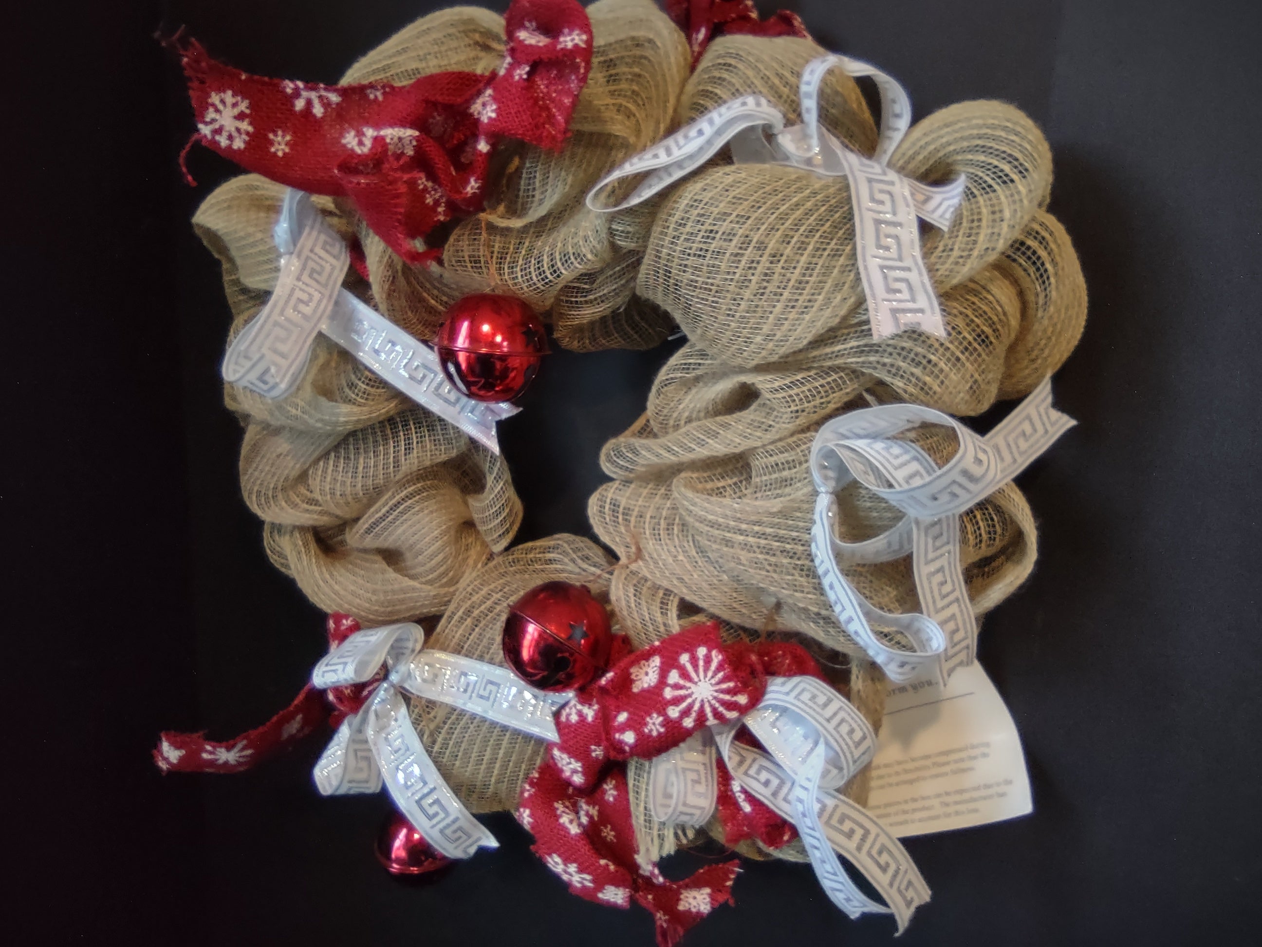 Christmas Mesh Wreath with Bells and Bows Primitive Rustic Cottage (lot 2726c)